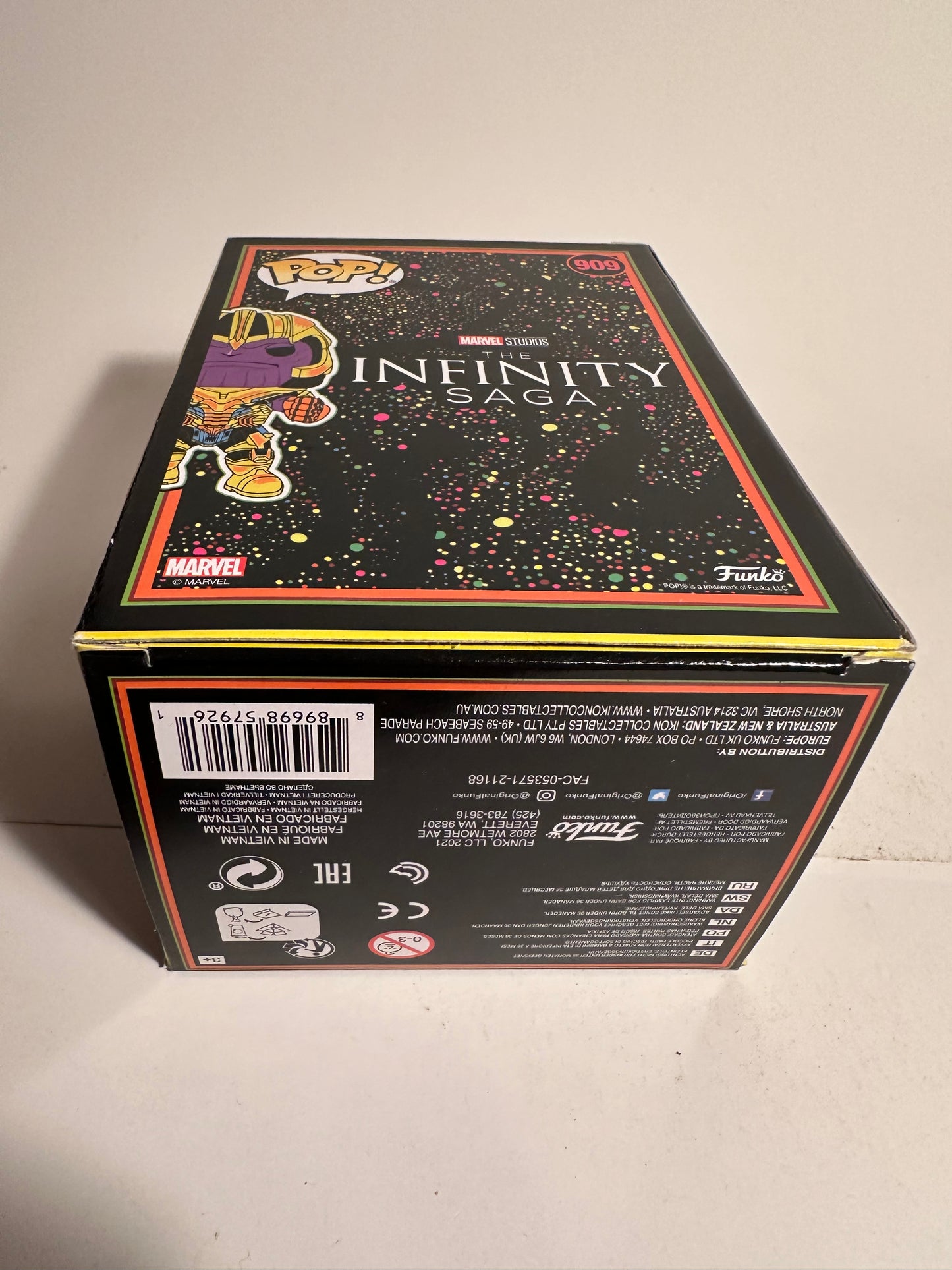 Marvel - Thanos BLACKLIGHT (Special Edition) 909 Funko Pop!