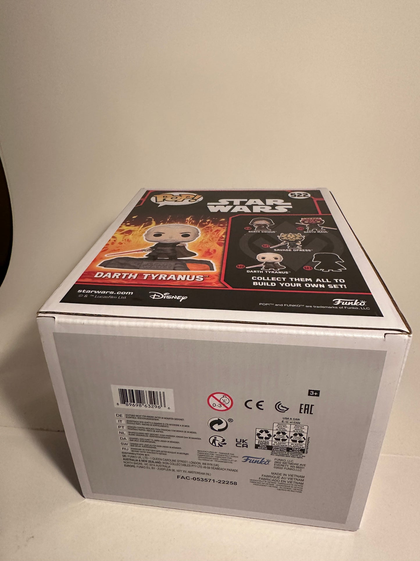 Star Wars - Darth Tyranus 6" GITD (Gamestop Exclusive) 522  Funko Pop!