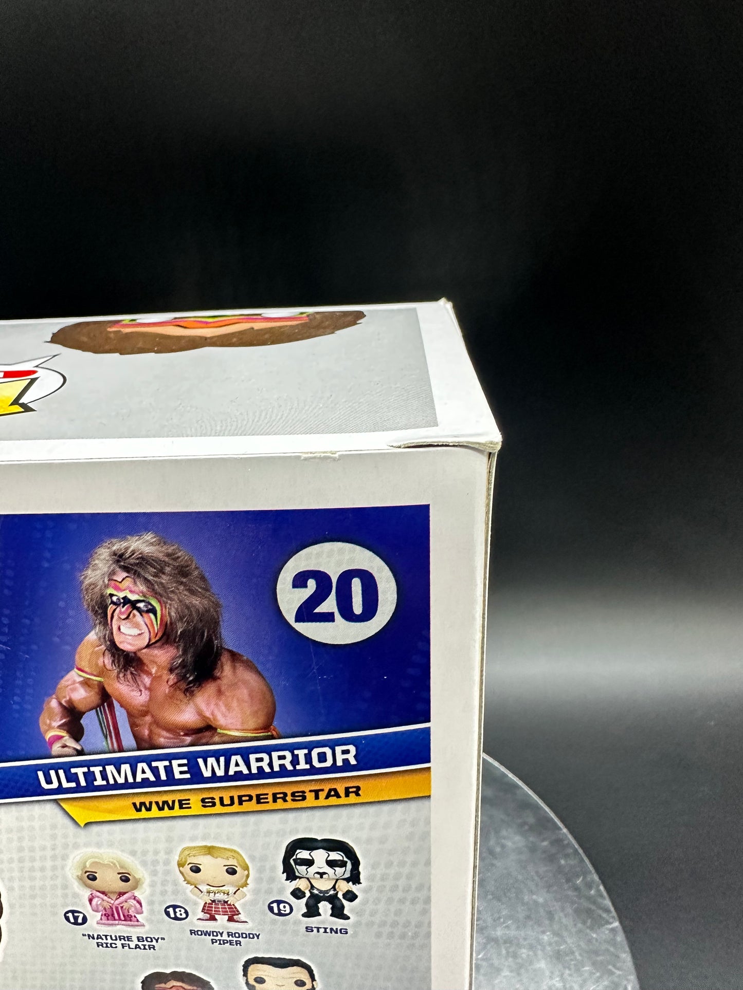 WWE - Ultimate Warrior 20 Funko Pop!