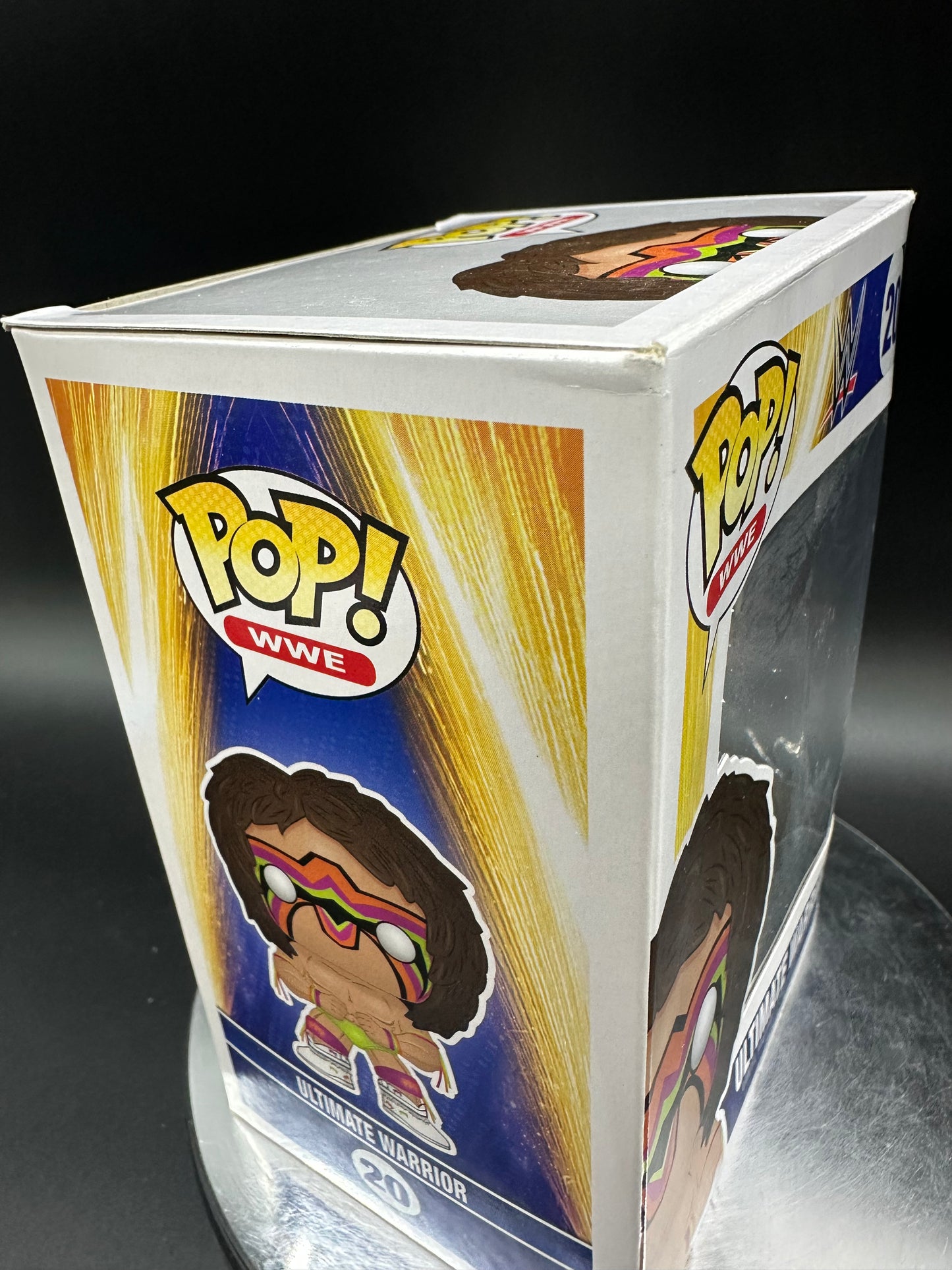 WWE - Ultimate Warrior 20 Funko Pop!