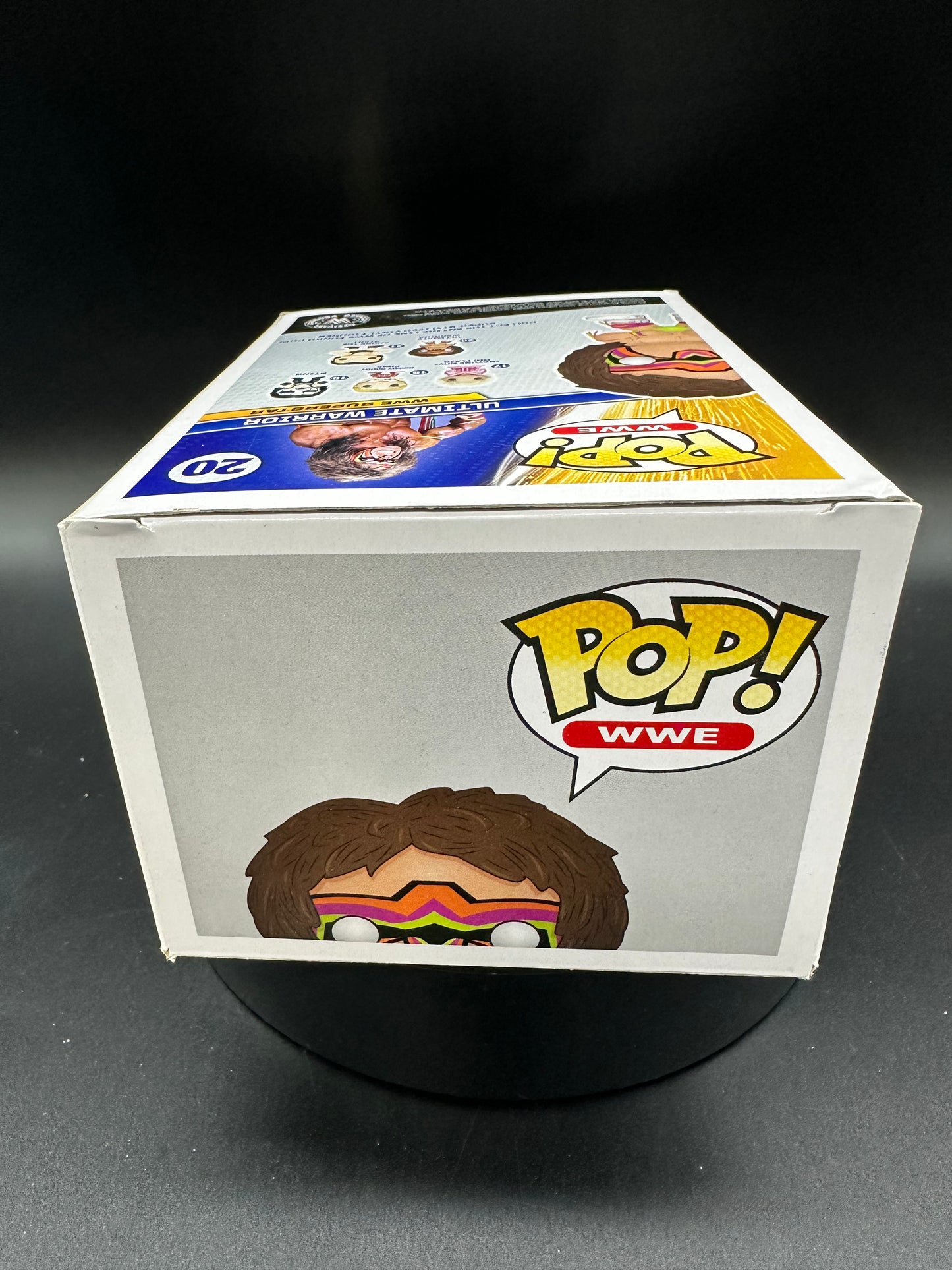 WWE - Ultimate Warrior 20 Funko Pop!