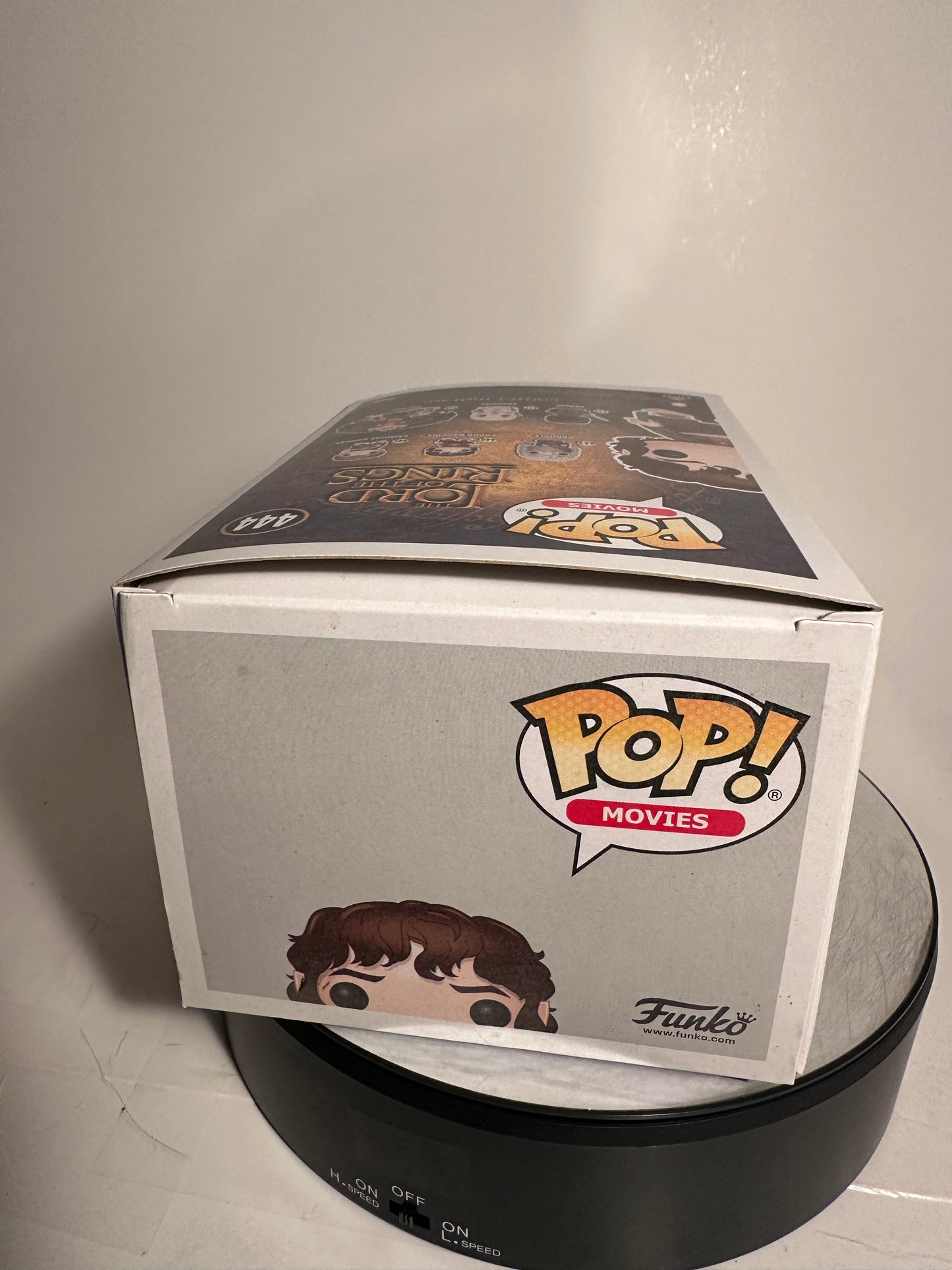 Lord of the Rings - Frodo Baggins 444 CHASE Funko Pop!