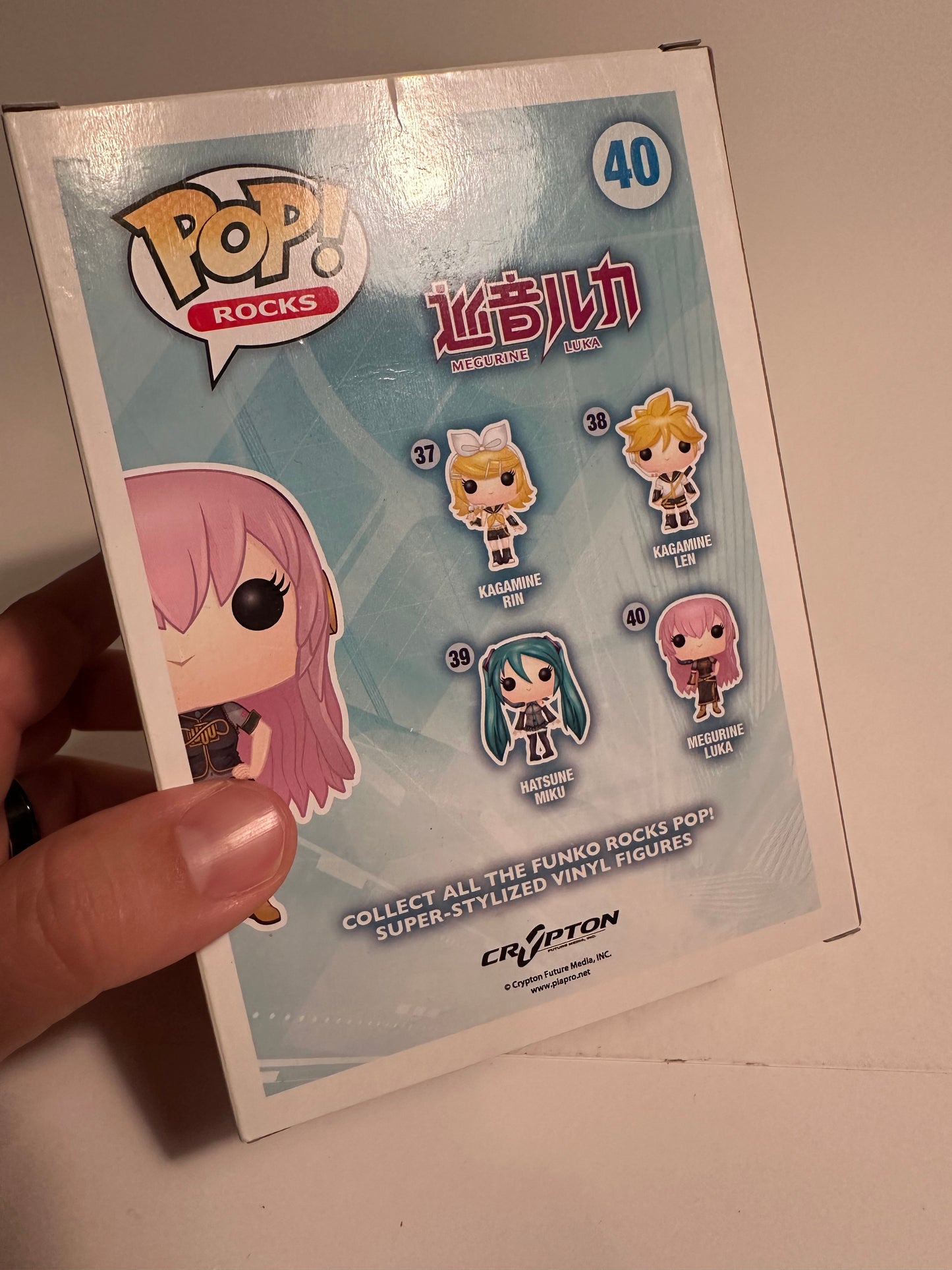 Rocks - Megurine Luka 40 Funko Pop!