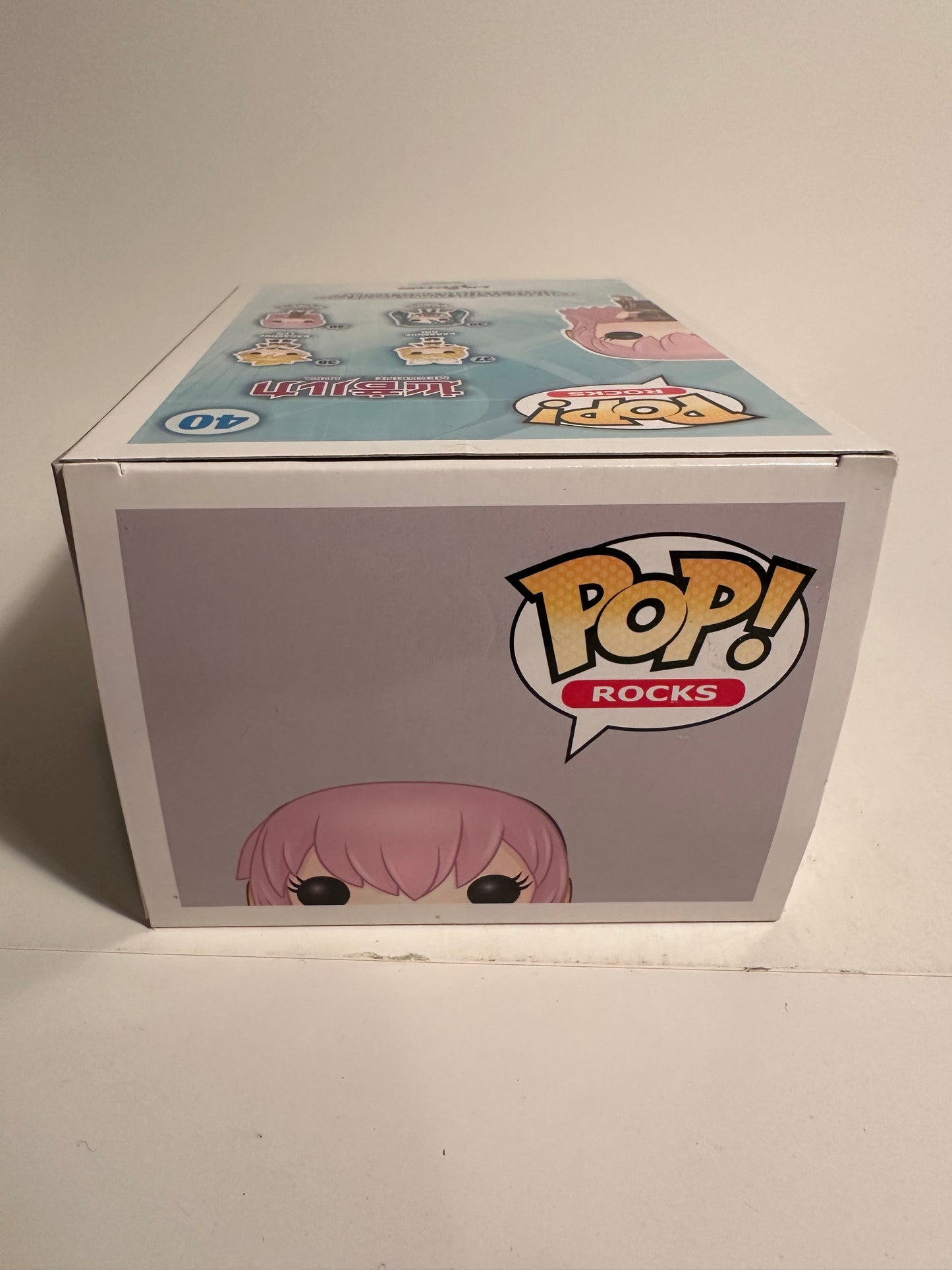 Rocks - Megurine Luka 40 Funko Pop!