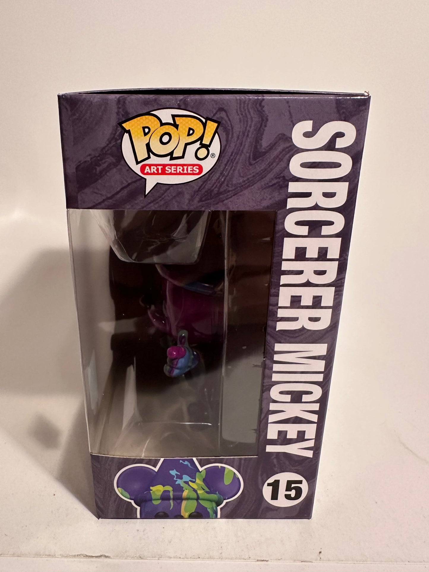 Art Series - Sorcerer Mickey 15 Funko Pop!