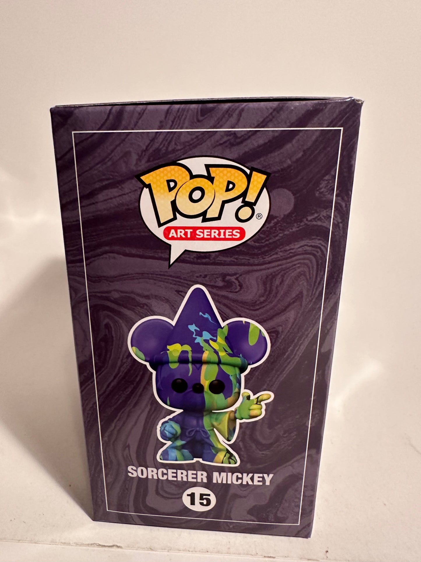 Art Series - Sorcerer Mickey 15 Funko Pop!