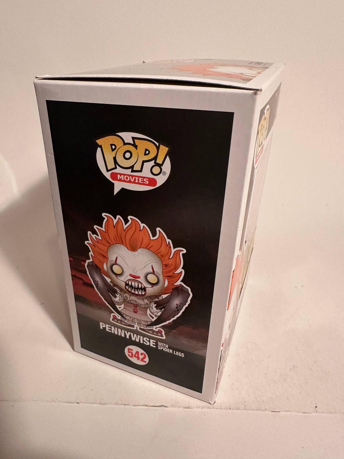 IT - Pennywise GITD (Entertainment Earth Exclusive) 542 Funko Pop!