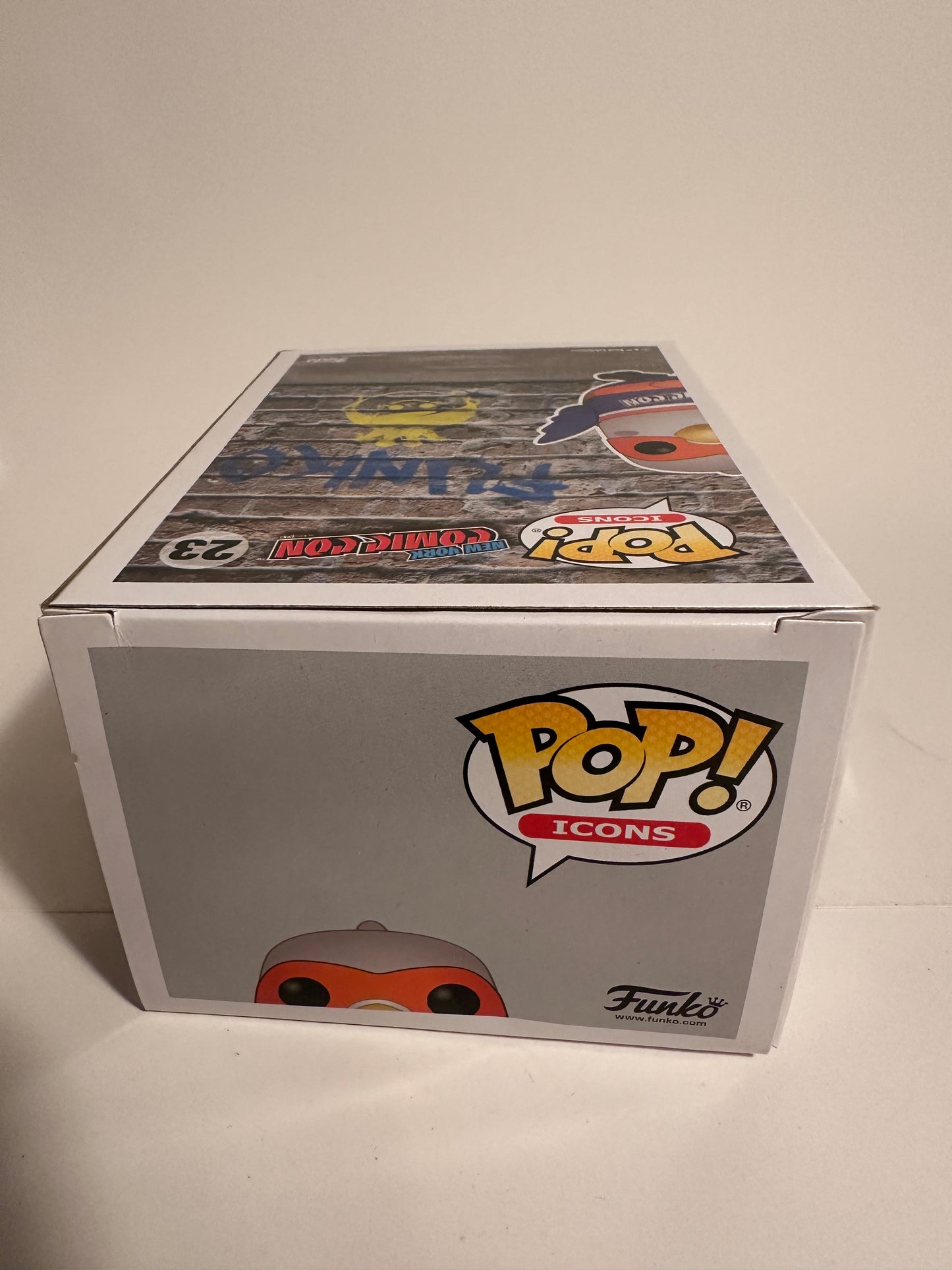 Ad Icons - Paulie Pigeon (2020 Fall Convention Limited Edition) 23 Funko Pop!