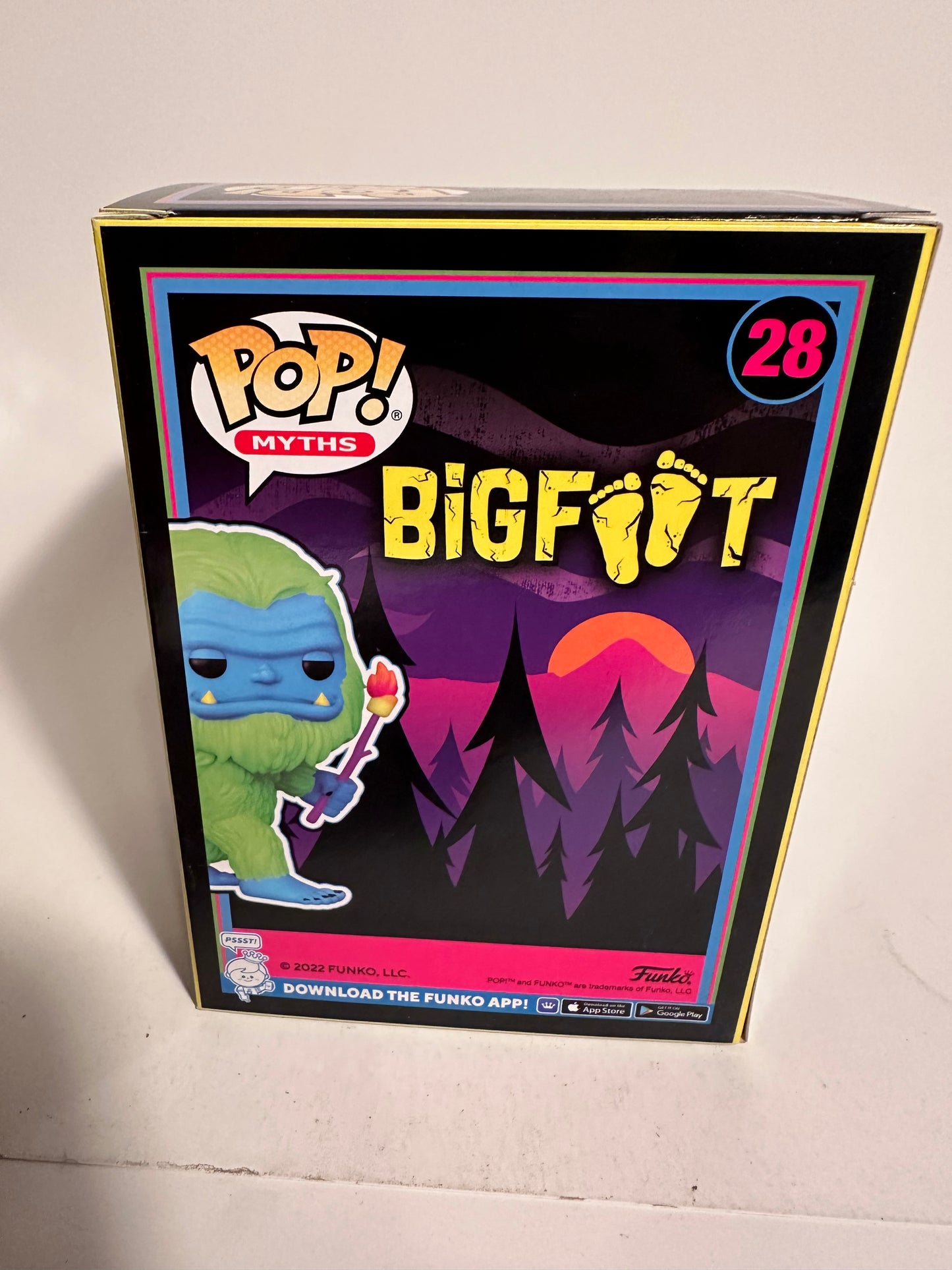 Bigfoot Blacklight (FUnko HQ Exclusive Limited Edition) 28 Funko Pop!