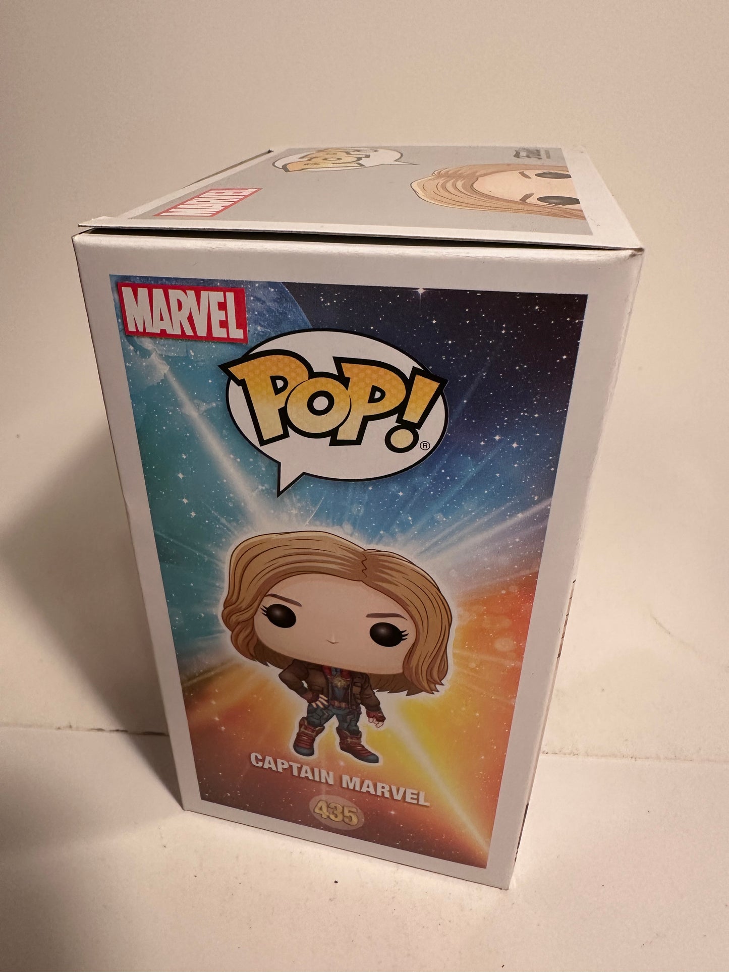 Captain Marvel - Captain Marvel (Hot Topic Exclusive) 435 Funko Pop!