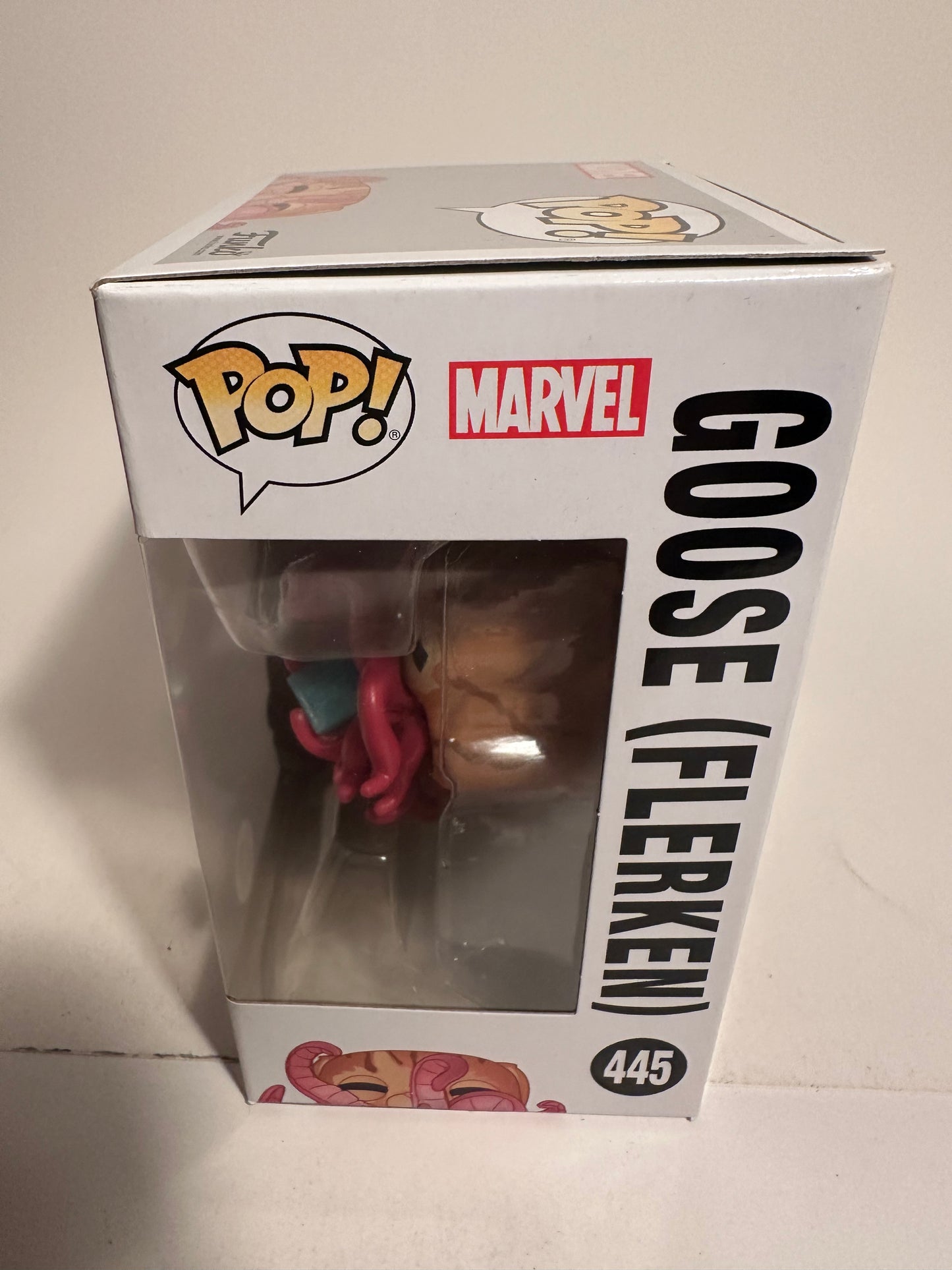 Captain Marvel - Goose GITD 445 Funko Pop!