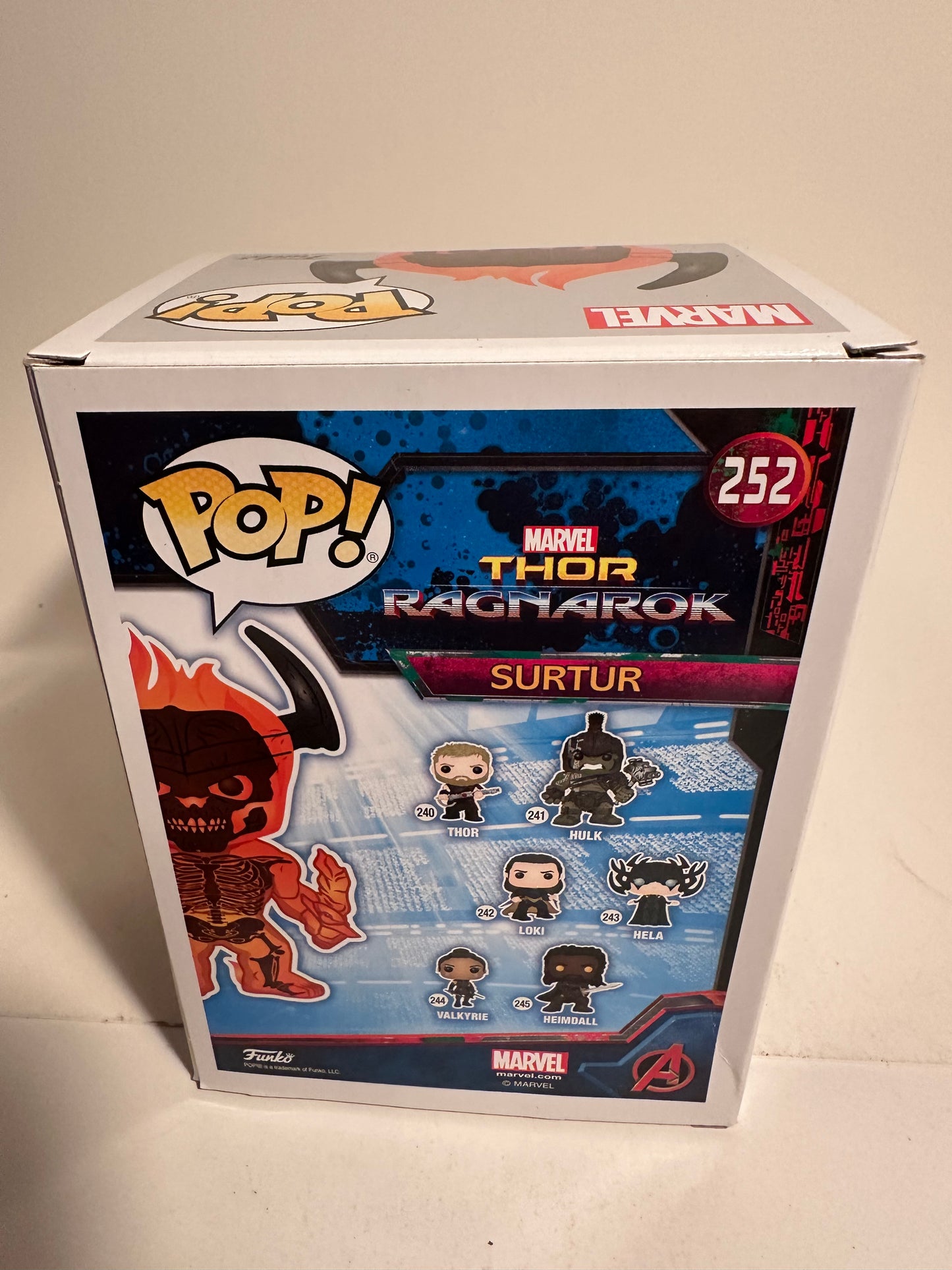 Thor Ragnarok - Surtur (Gamestop Exclusive) 252 Funko Pop!