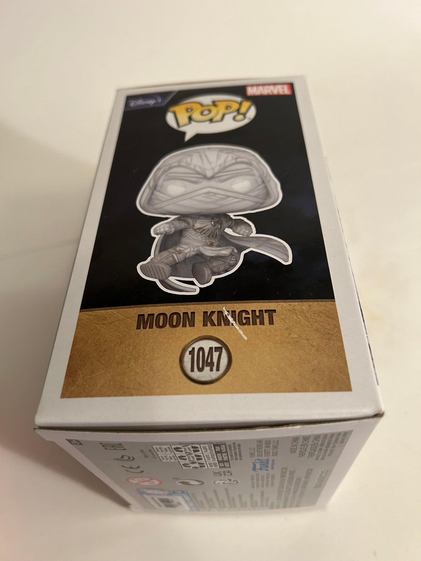 Marvel - Moon Knight 1047 GITD (Hot Topic Exclusive) Funko Pop! (Damaged)