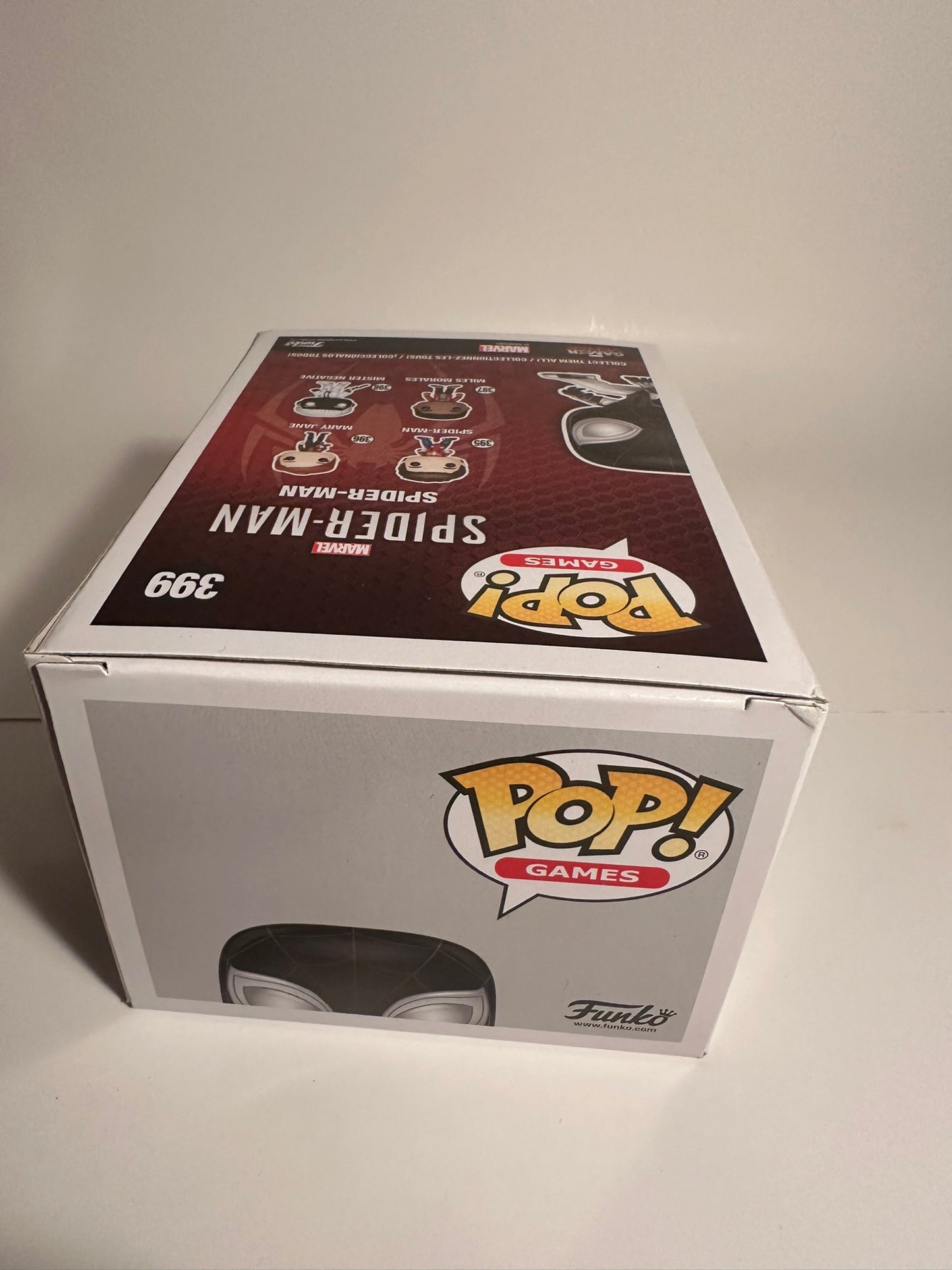 Spider-Man GITD (EB Games Exclusive) 399 Funko Pop!