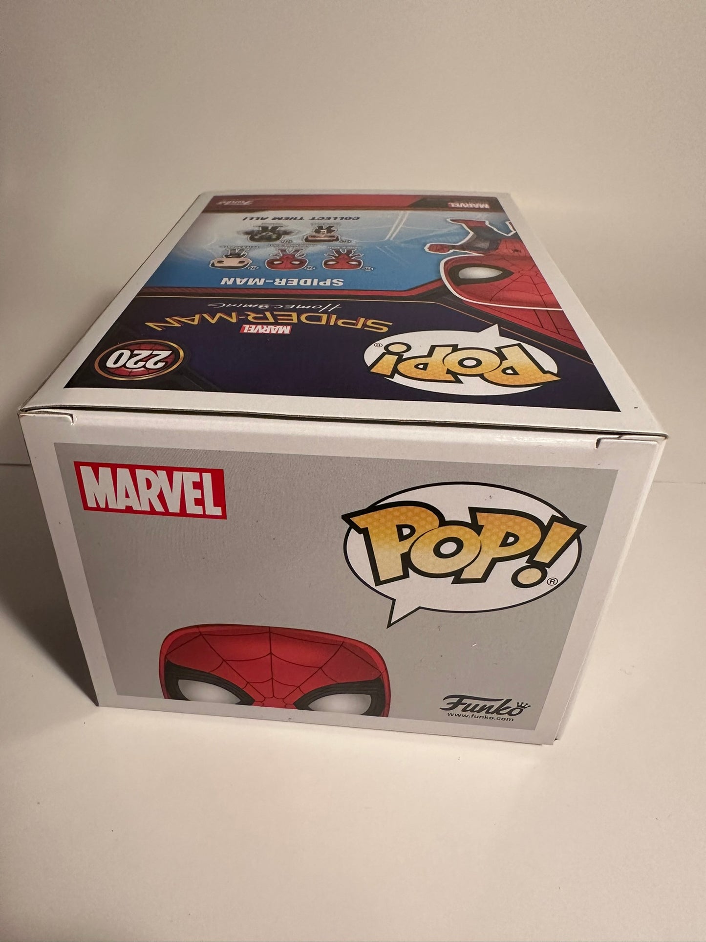 Spider-Man (Marvel Exclusive) 220 Funko Pop!