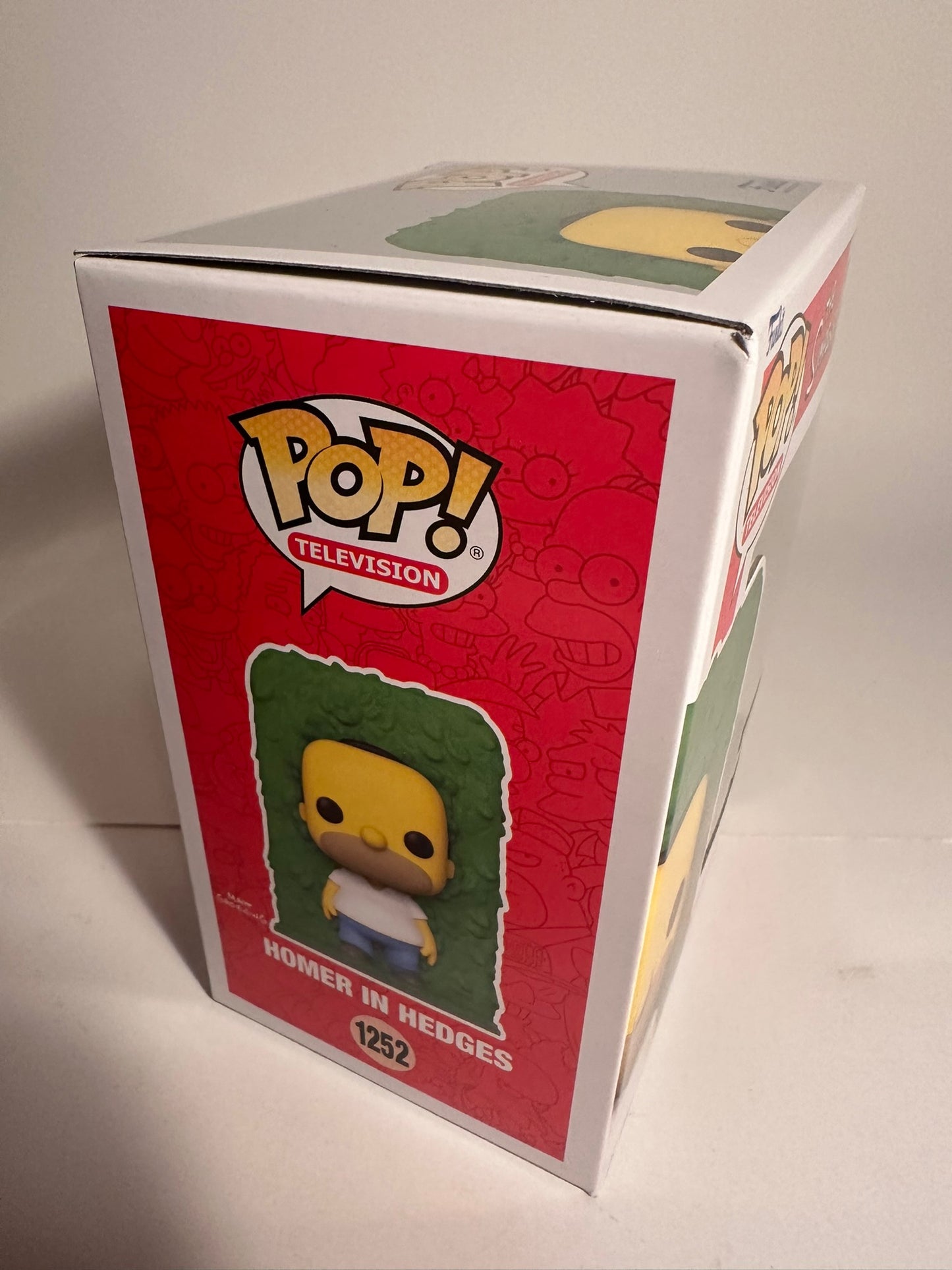 The Simpsons - Homer in Hedges (Entertainment Earth Limited Edition) 1252 Funko Pop!