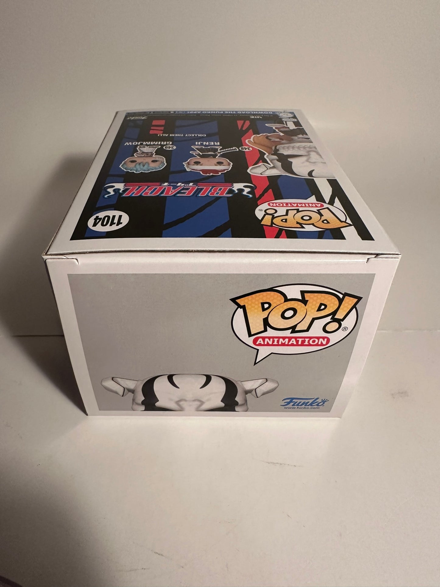 Bleach - Fully-Hollowfied Ichigo GLOW CHASE (Entertainment Earth Exclusive) 1104 Funko Pop!