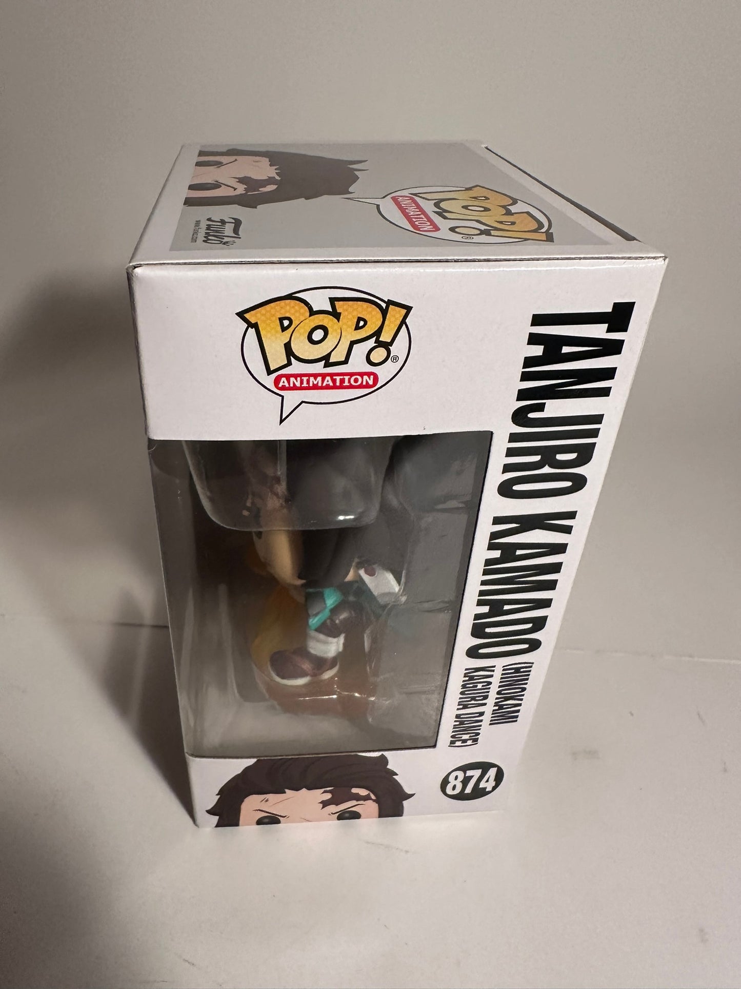 Demon Slayer - Tanjiro Kamado (Galactic Toys Exclusive) 874 Funko Pop!