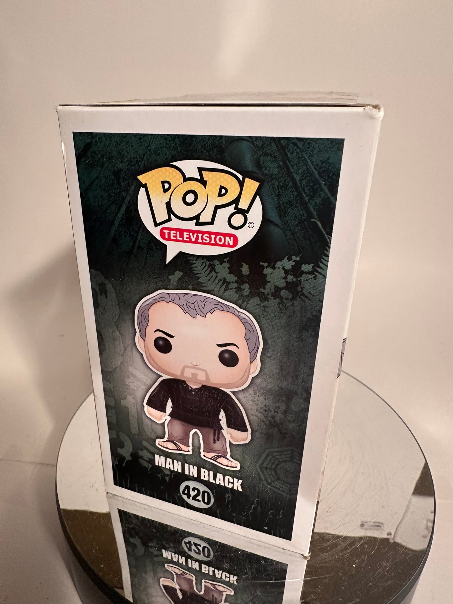 Lost - Man in Black 420 Funko Pop!