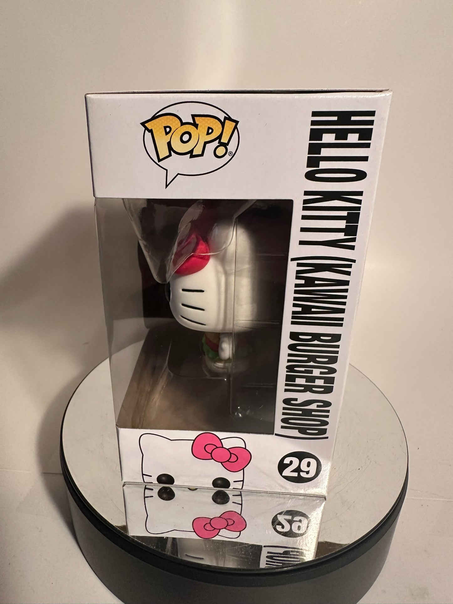 Hello Kitty (Kawaii Burger Shop) 29 Funko Pop!