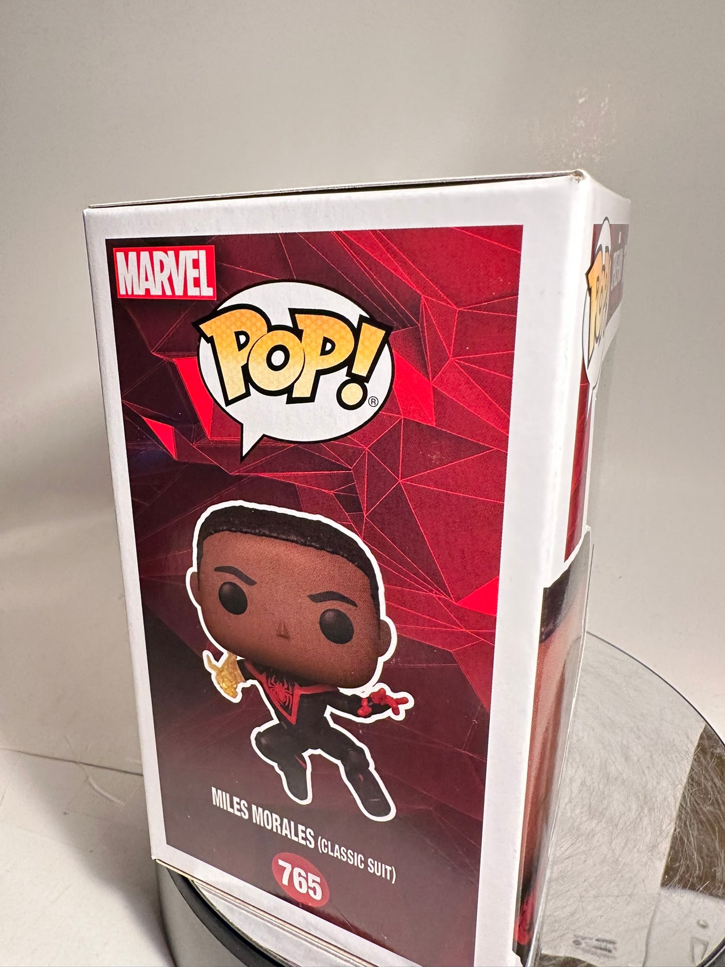 Spider-Man - Miles Morales (Classic Suit) 765 CHASE Funko Pop!