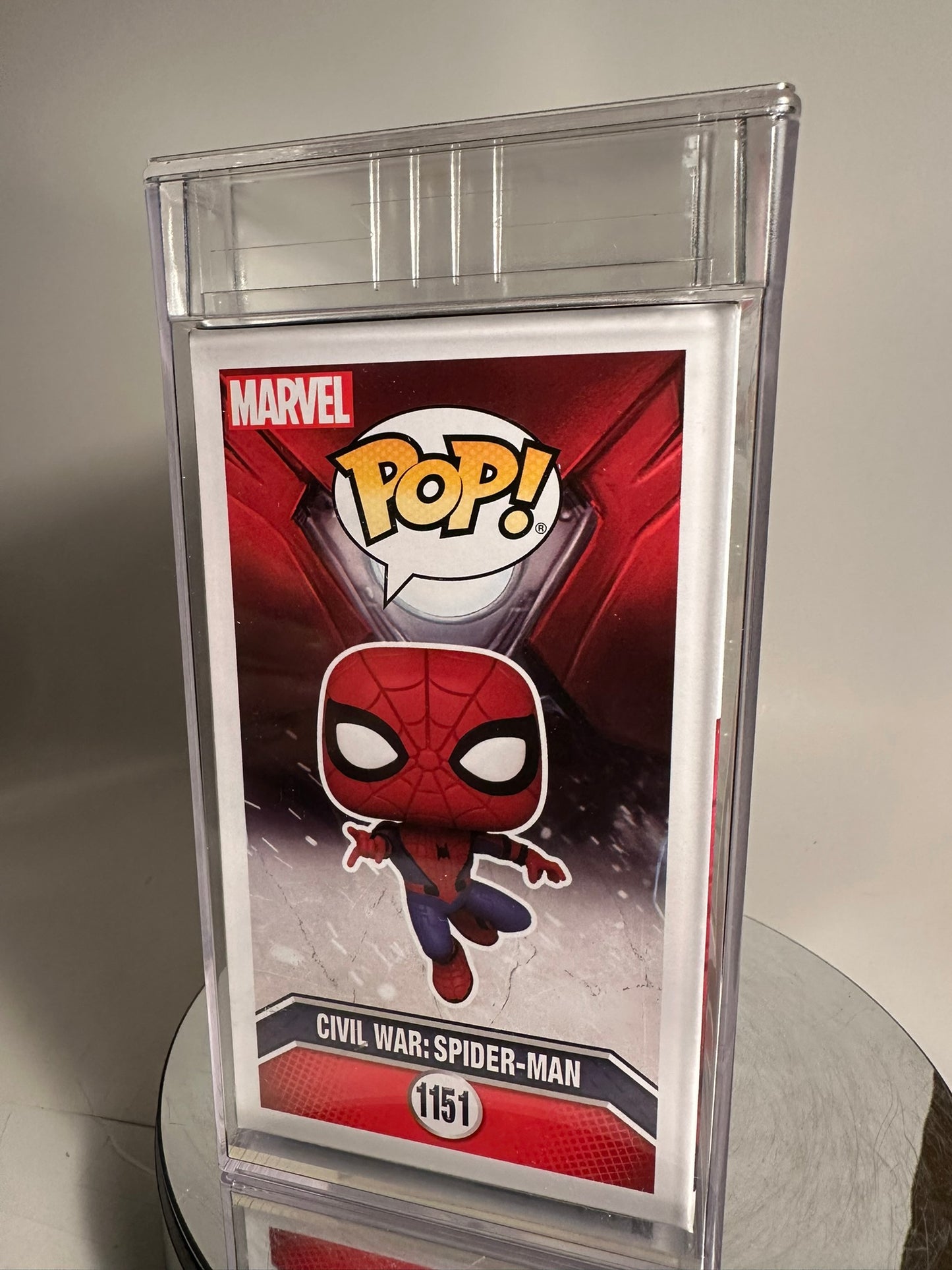 Spider-Man - Civil War: Spider-Man 1151 (Amazon Exclusive) PSA Graded 8/10 Funko Pop!