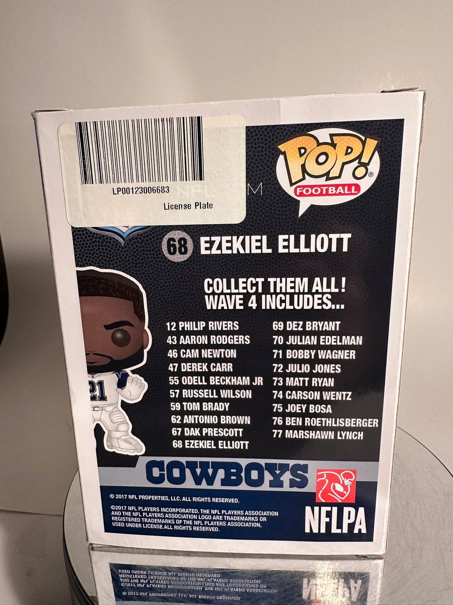 Football - Ezekiel Elliott 68 (Fanatics Exclusive) Funko Pop!