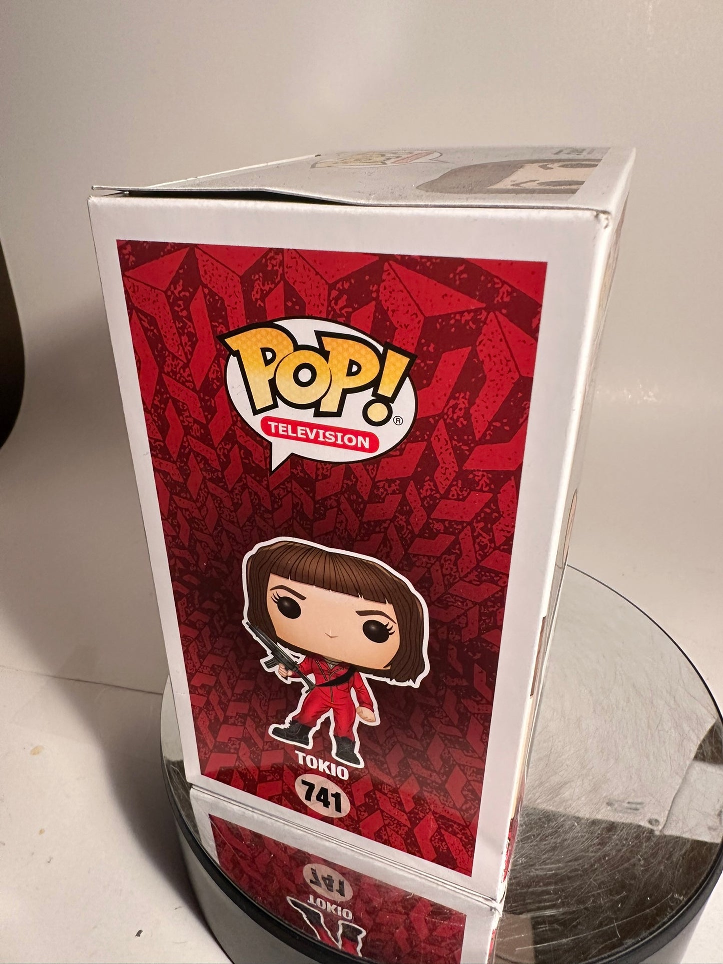 Television - La Casa De Papel - Tokio 741 CHASE Funko Pop!