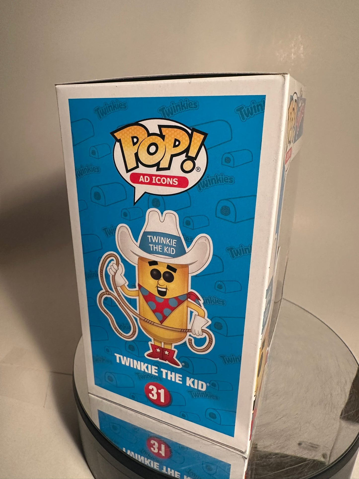 Ad Icons - Twinkie the Kid 31 GLOW CHASE (Target Exclusive) Funko Pop!