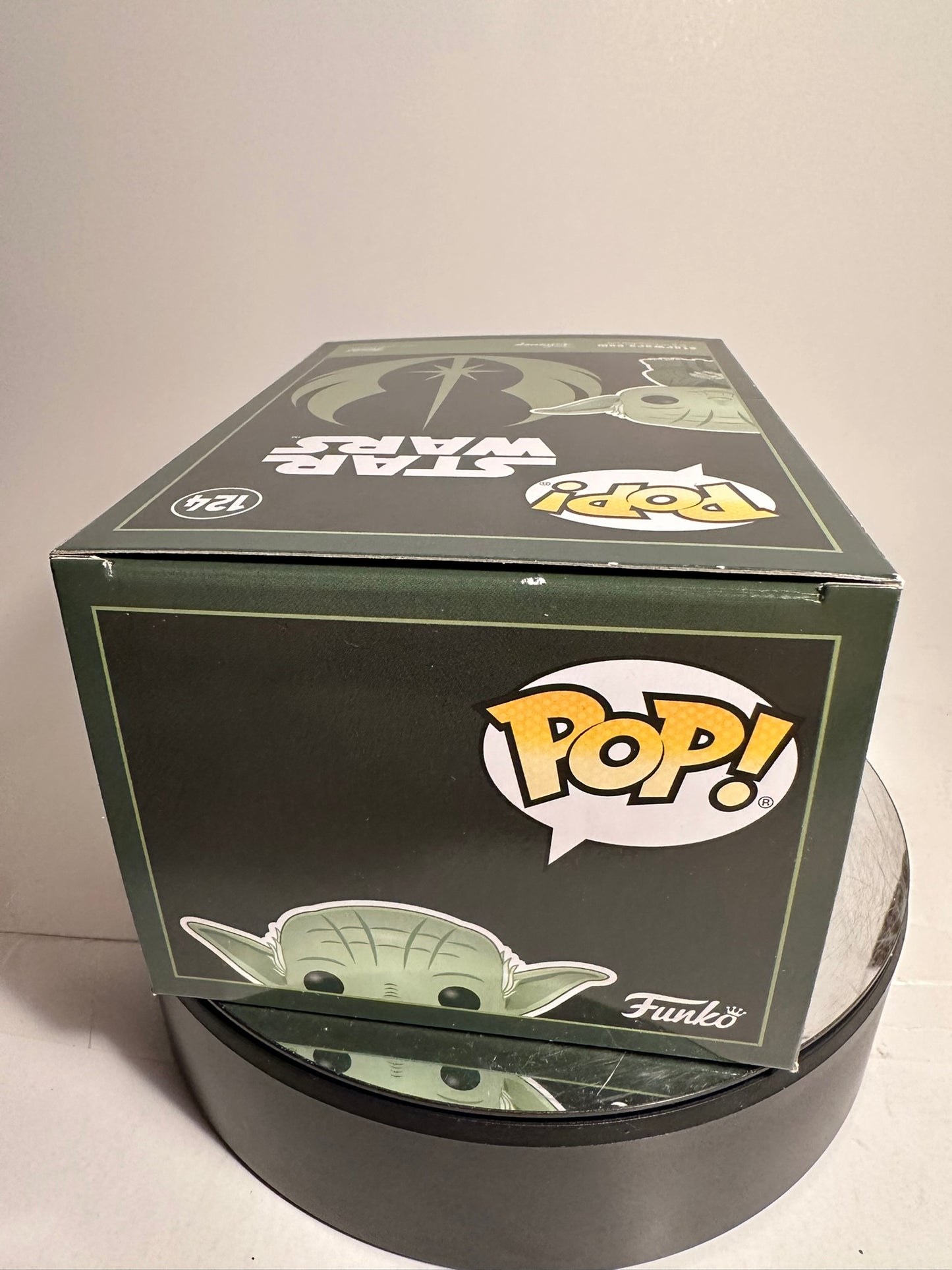 Star Wars - Yoda 124 (2021 Spring Convention Limited Edition) Funko Pop!