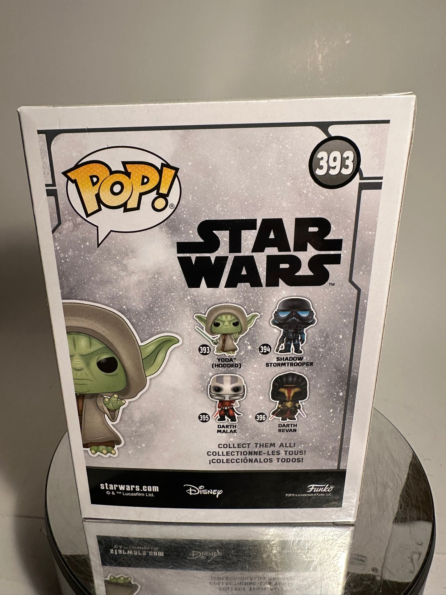 Star Wars - Yoda (Hooded) 393 (GameStop Exclusive) Funko Pop!