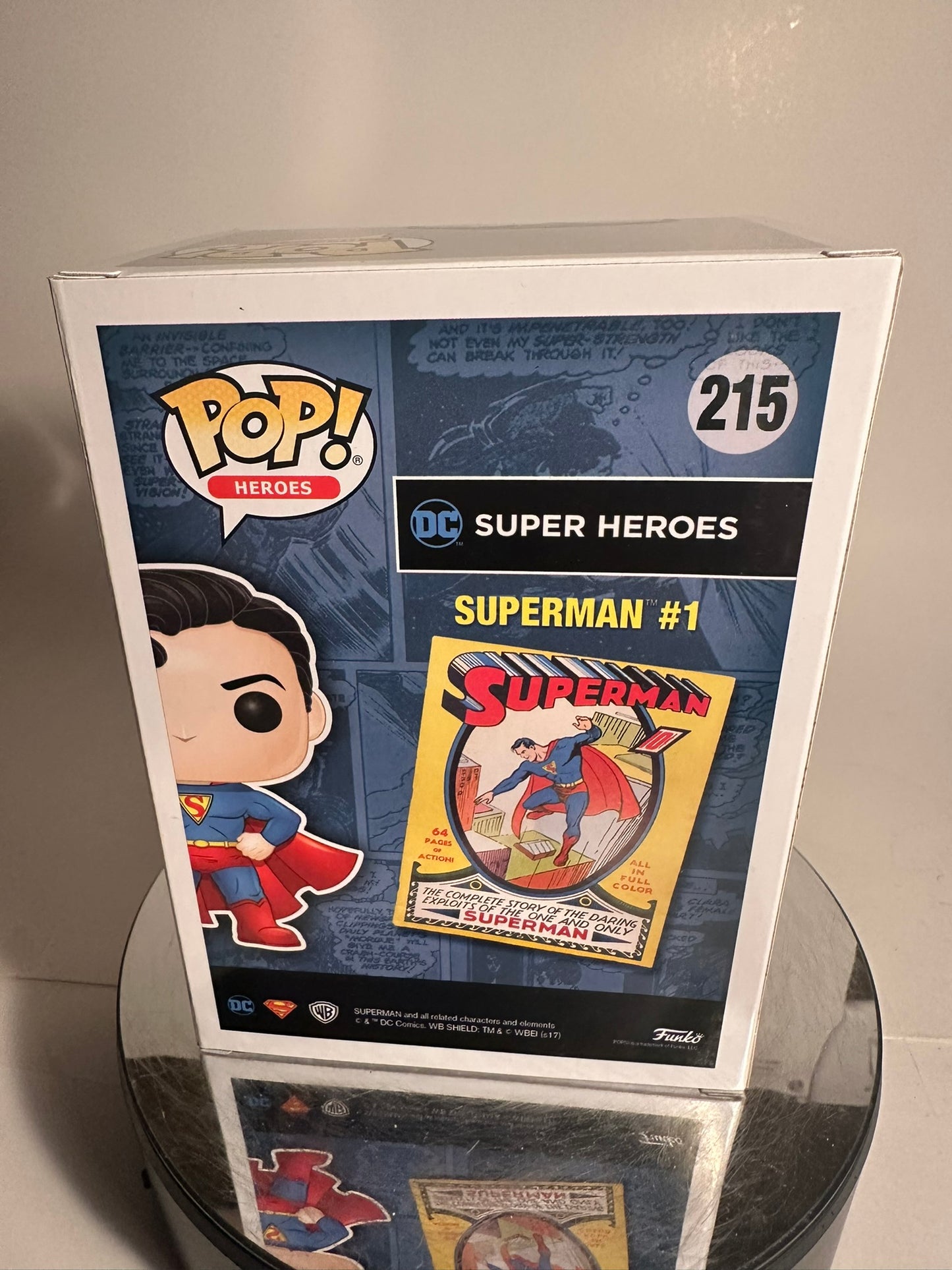 DC Universe - Superman #1 215 (2017 Fall Convention Exclusive) Funko Pop!