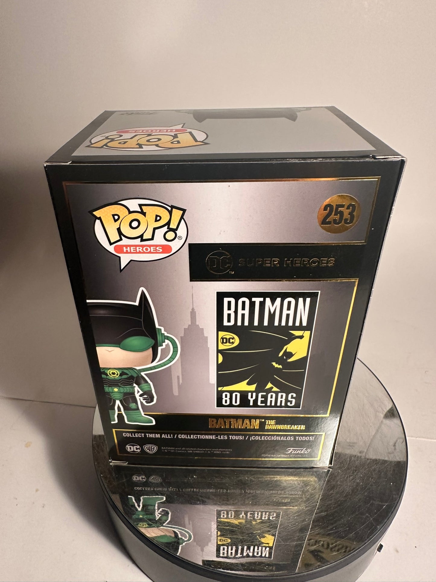 DC - Batman The Dawnbreaker 253 (Hot Topic Exclusive) Funko Pop!