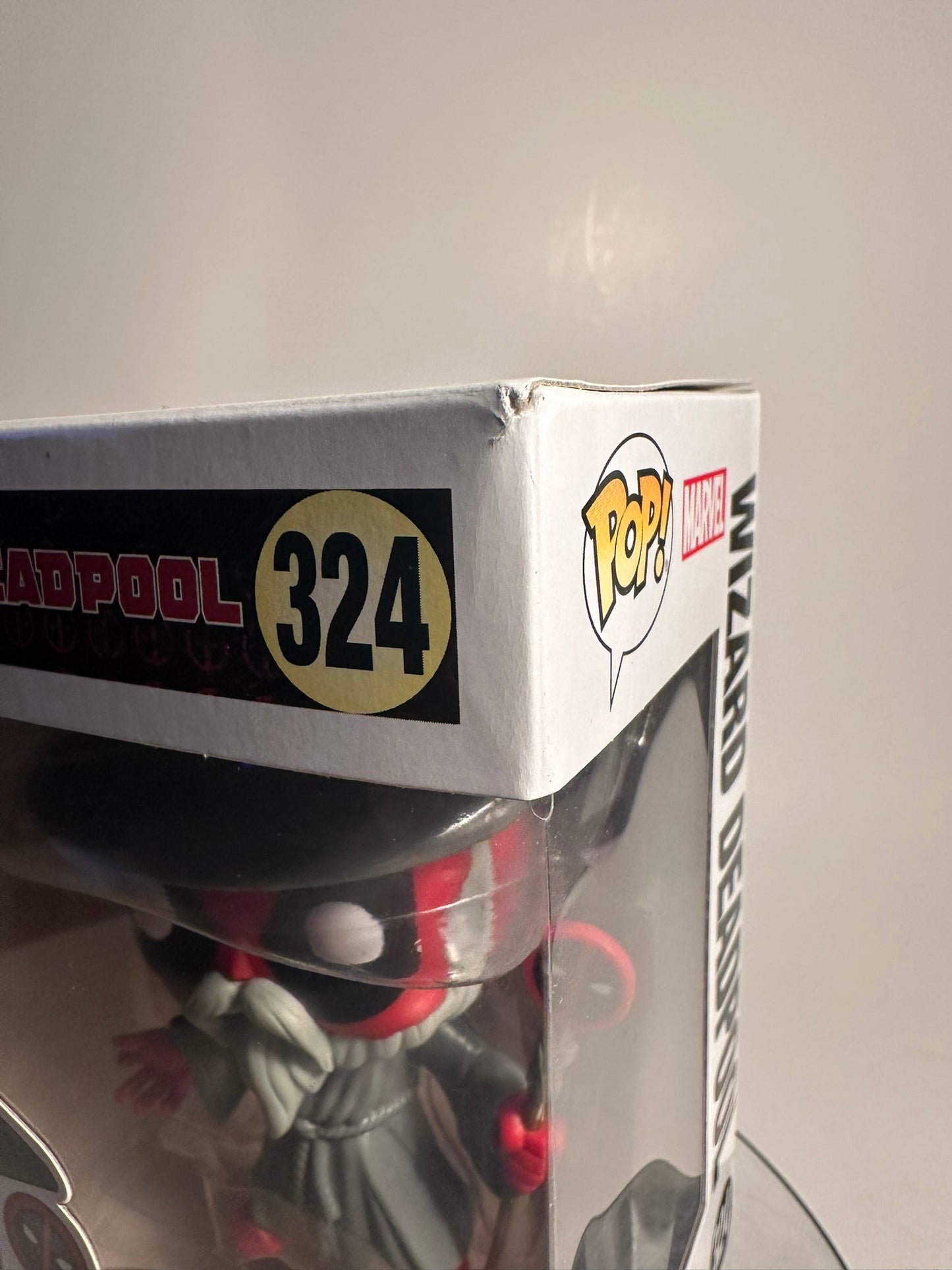 Deadpool - Wizard Deadpool 324 (Barnes & Noble Exclusive) Funko Pop!