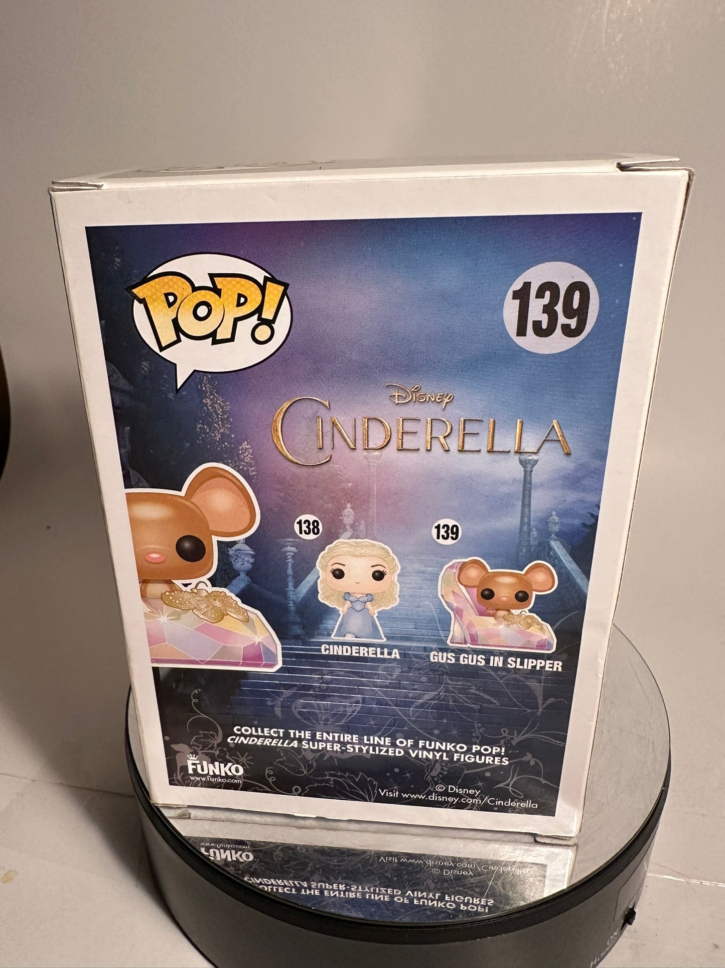 Disney - Cinderella - Gus Gus in Slipper 139 Funko Pop!