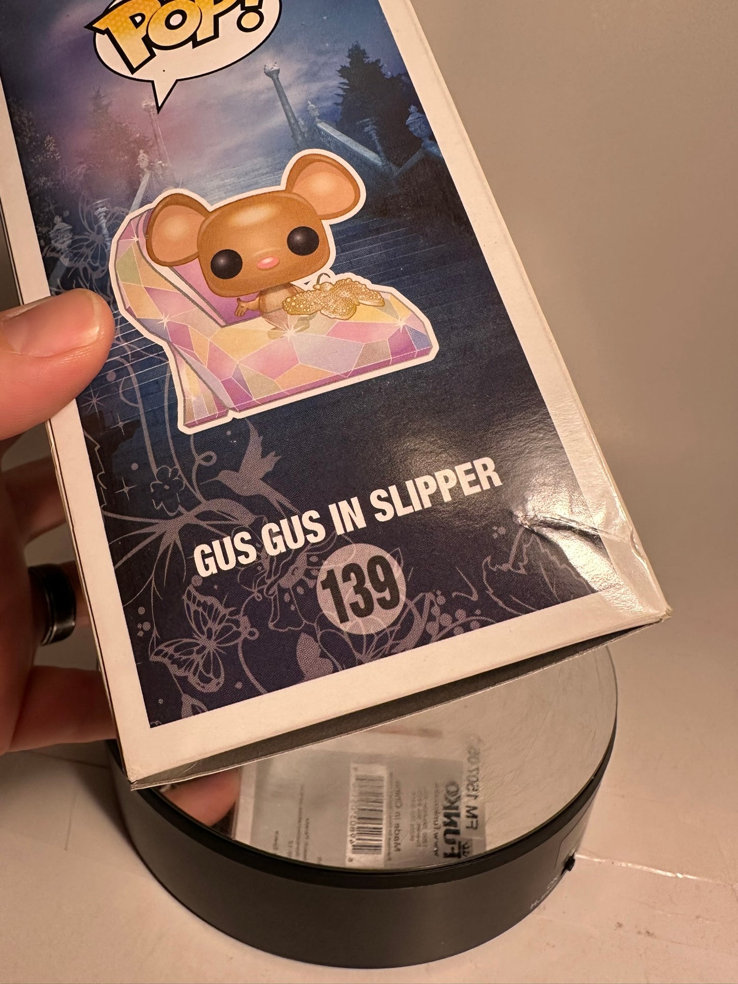 Disney - Cinderella - Gus Gus in Slipper 139 Funko Pop!