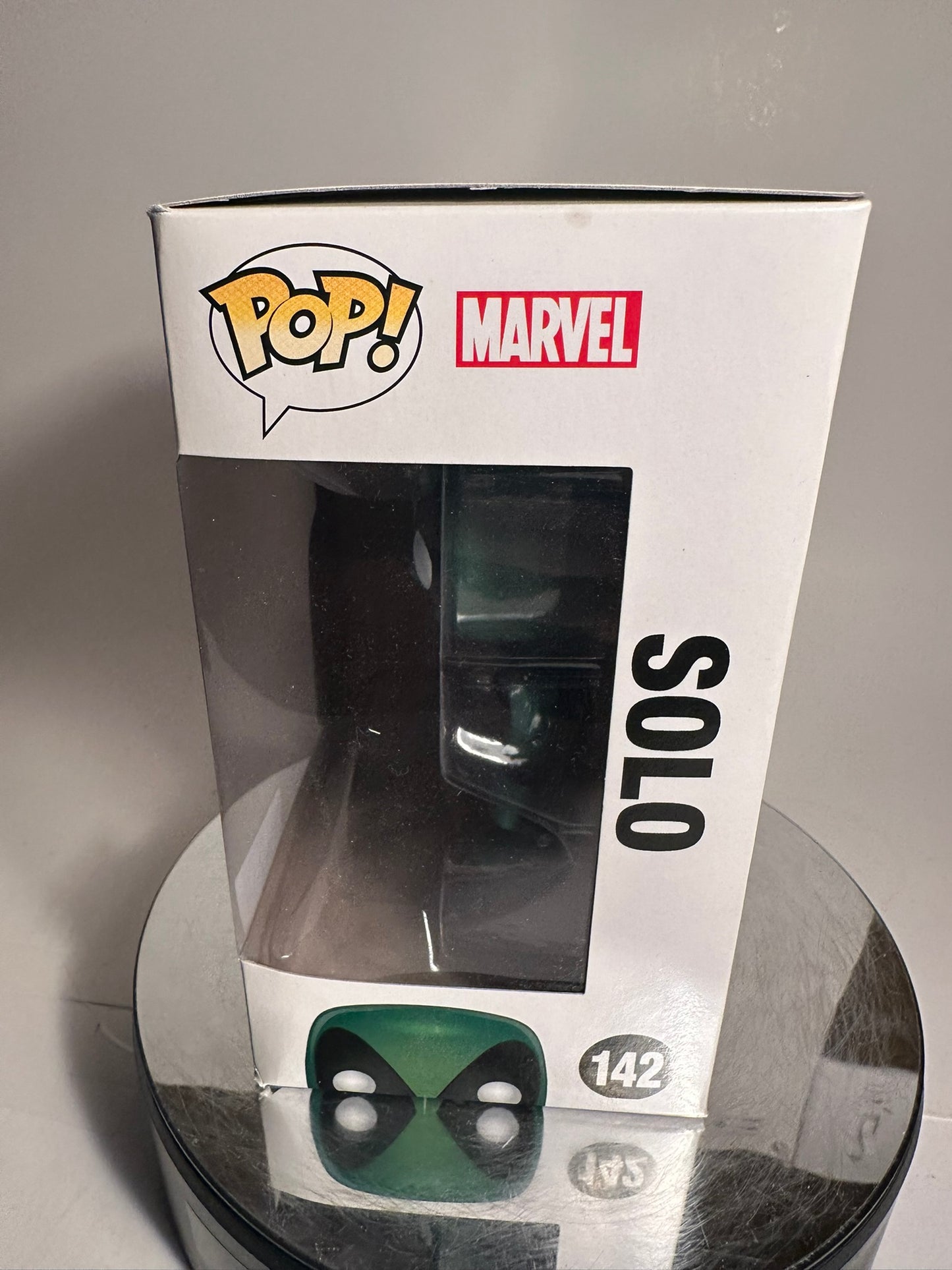 Marvel - Solo 142 (Hot Topic Exclusive) Deadpool Funko Pop!