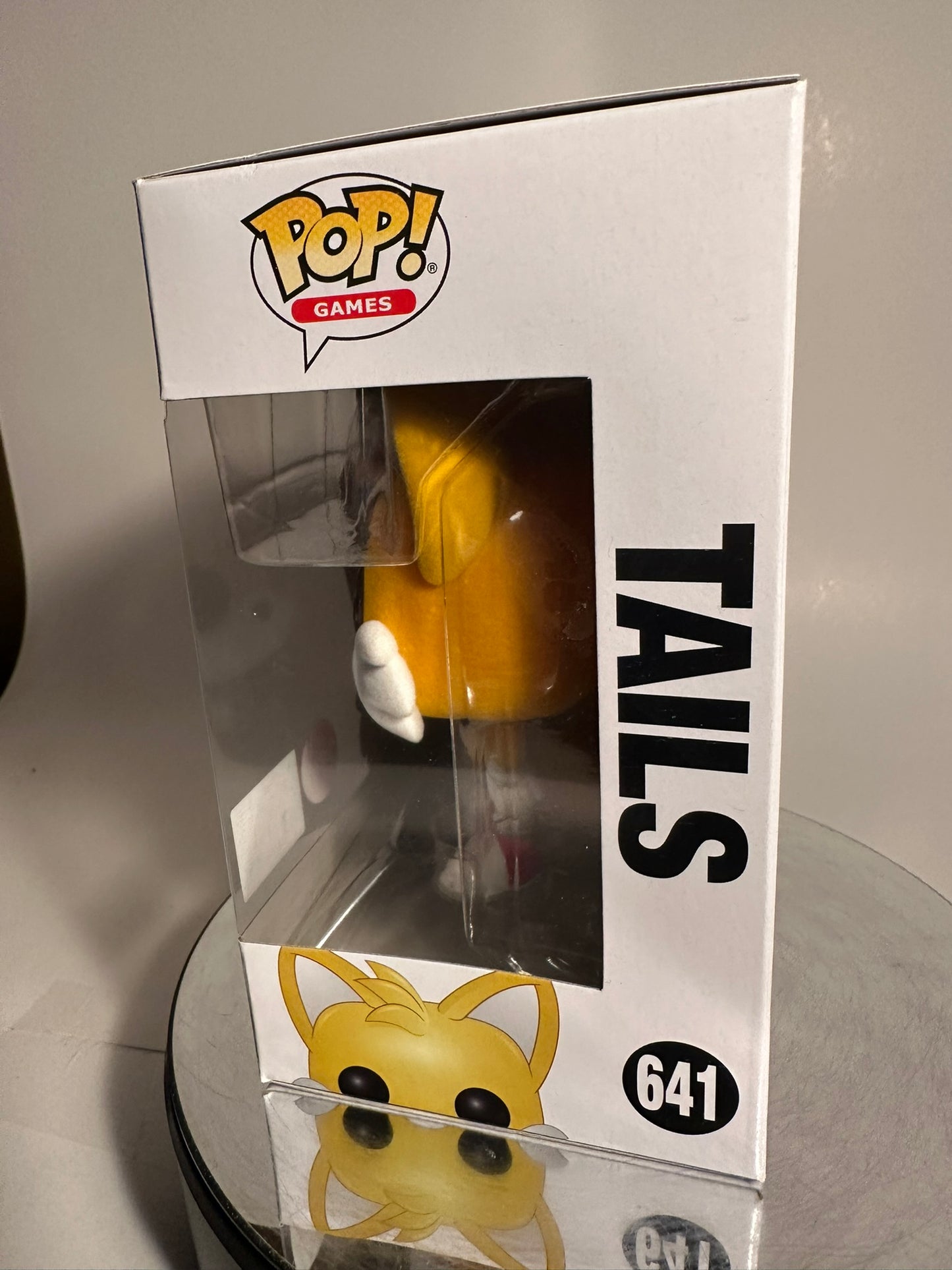 Sonic the Hedgehog - Tails 641 FLOCKED (Target Con 2021 Limited Edition Exclusive) Funko Pop!