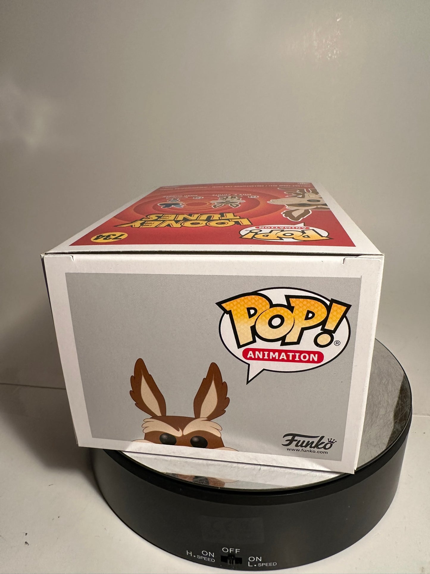 Looney Toons - Wile E. Coyote 734 (Funko Store Exclusive) Funko Pop!