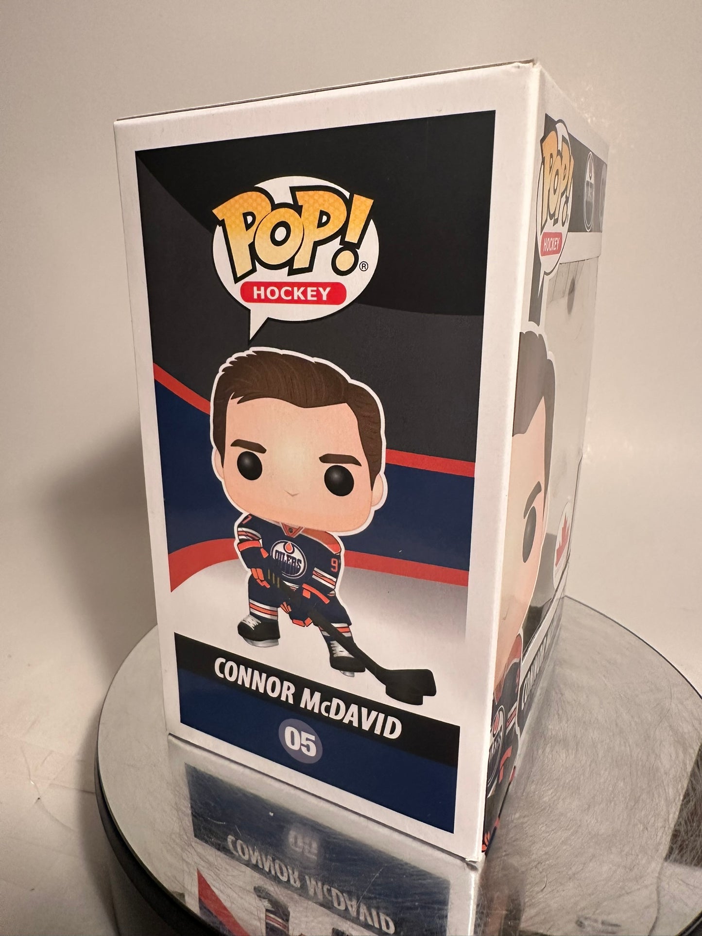 Hockey - Connor McDavid 05 (Exclusive) White Jersey Funko Pop!