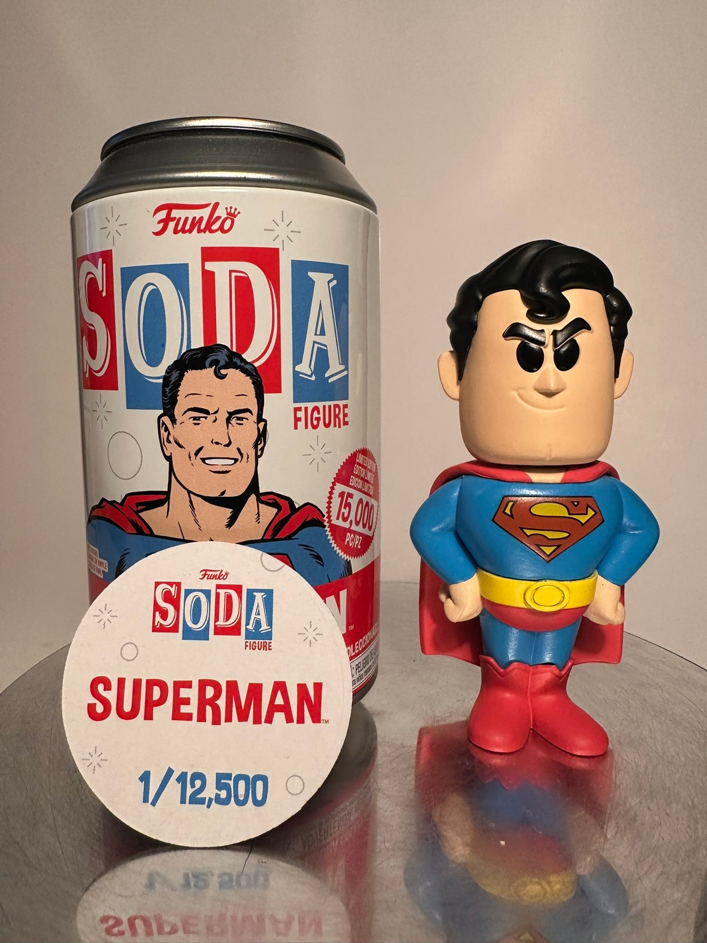 DC Universe - Superman Funko SODA Figure 1/12500