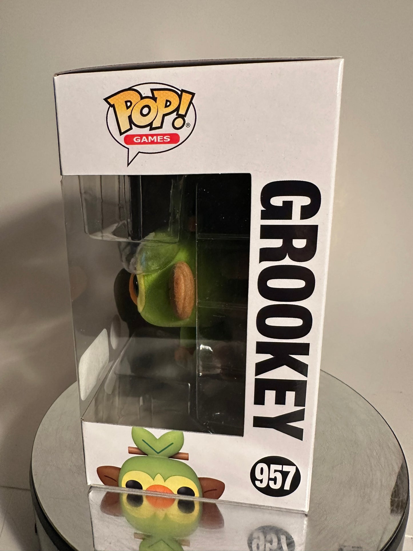 Pokemon - Grookey 957 FLOCKED (Amazon Exclusive) Funko Pop!