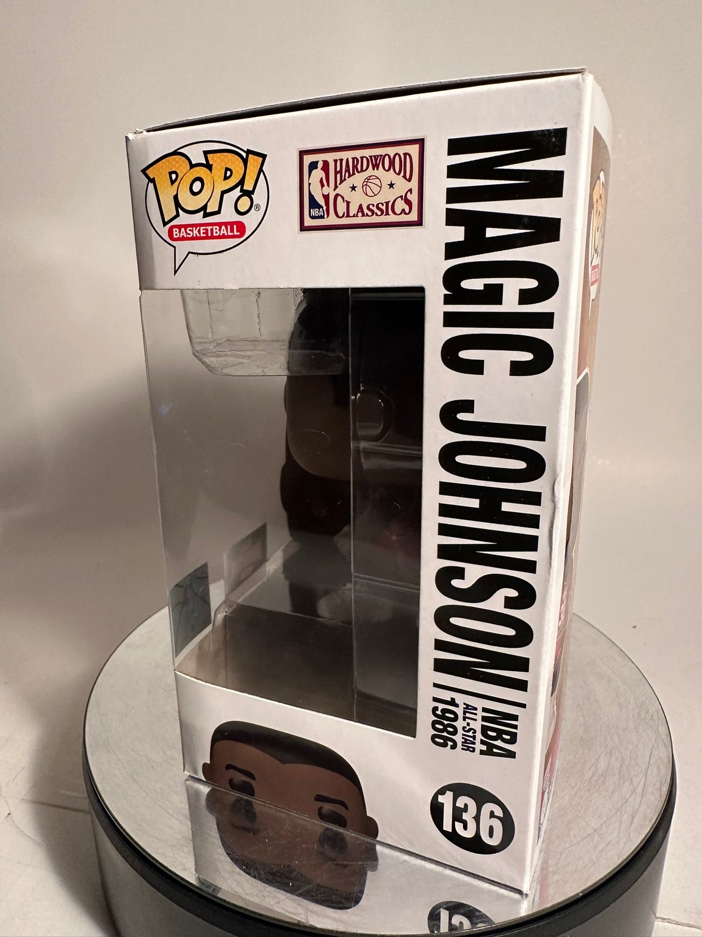 Basketball - Magic Johnson 136 Targetcon 2022 Limited Edition Funko Pop!