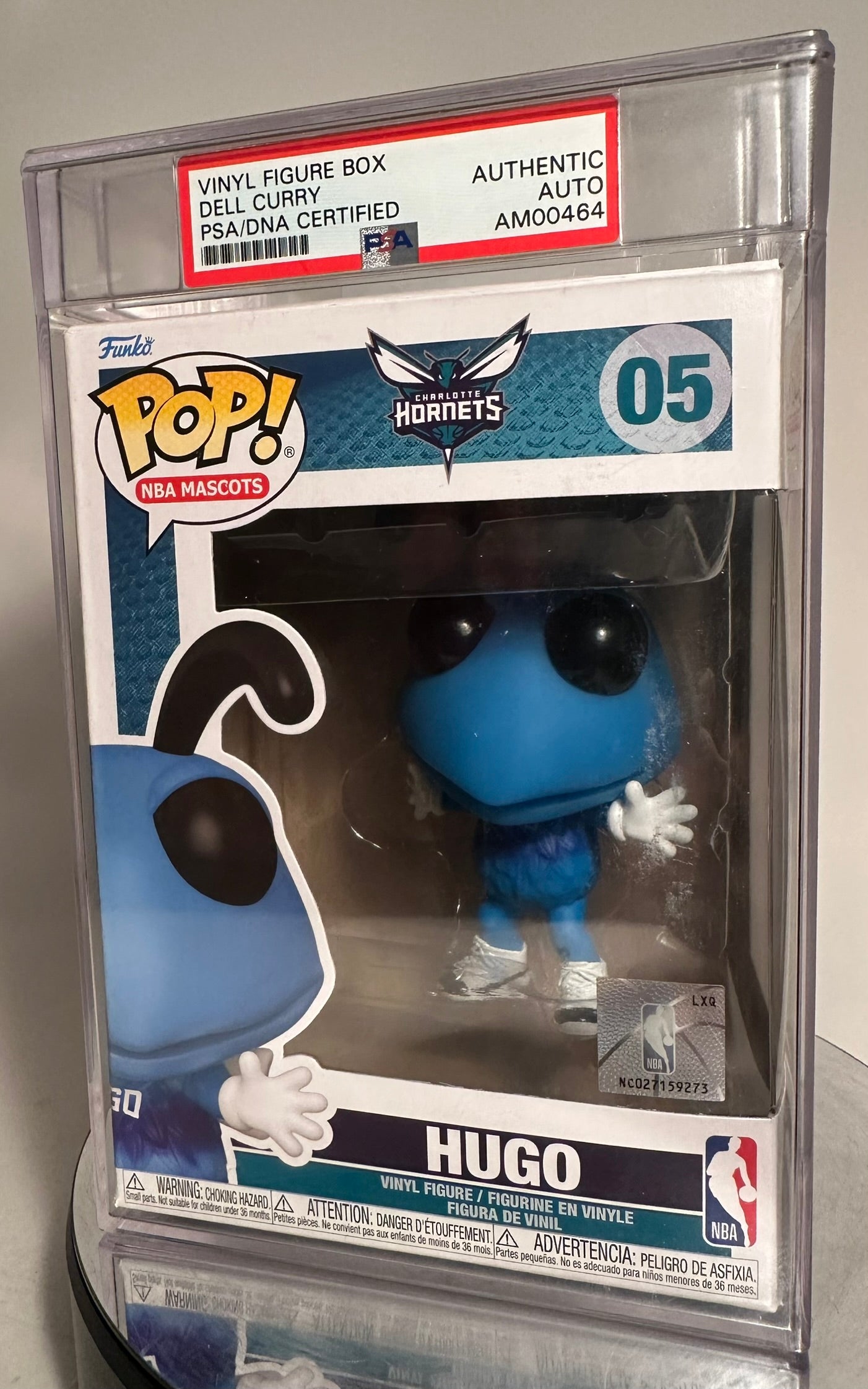 Basketball - Hornets Mascot Hugo 05 PSA AUTHENTICATED AUTOGRAPHED by Dell Curry Funko Pop!