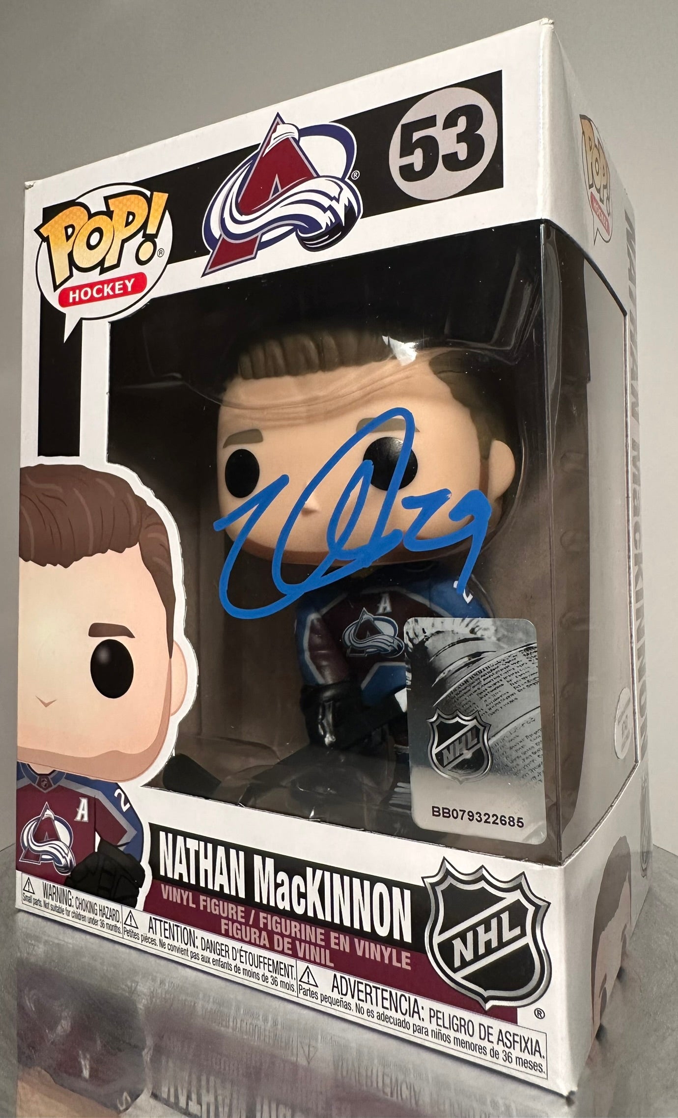 Hockey - Nathan MacKinnon 53 AUTOGRAPHED Funko Pop!