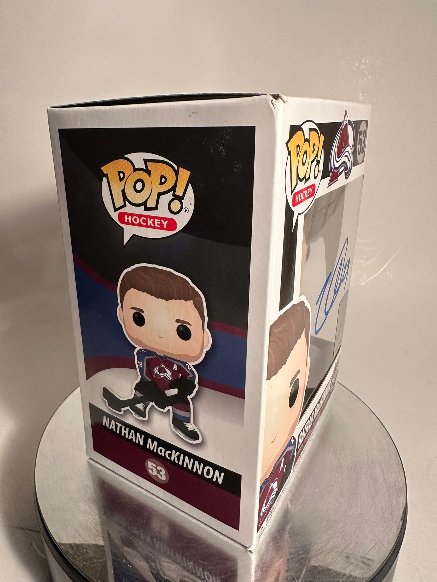 Hockey - Nathan MacKinnon 53 AUTOGRAPHED Funko Pop!